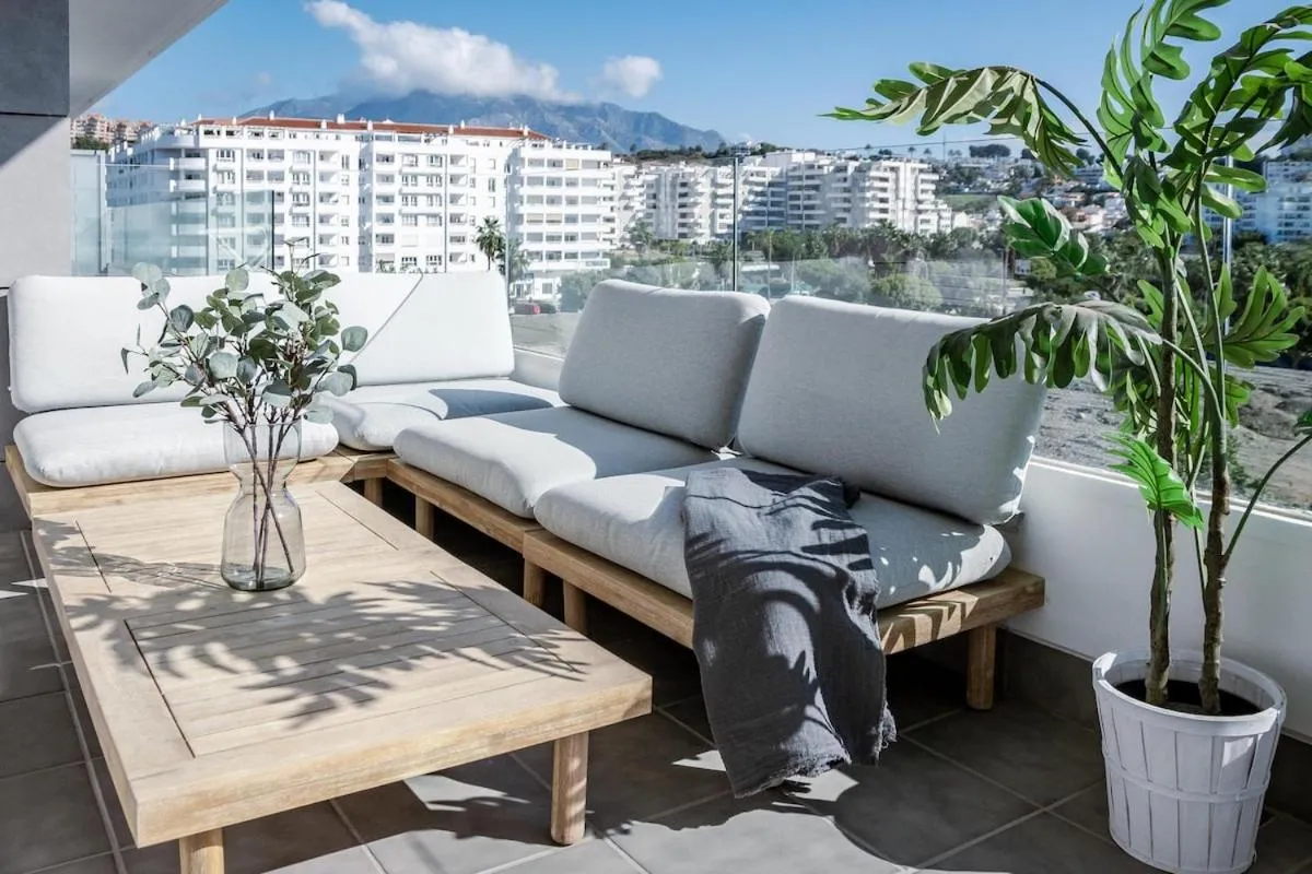 Other in JG- Top modern apartment in Nueva Andalucia