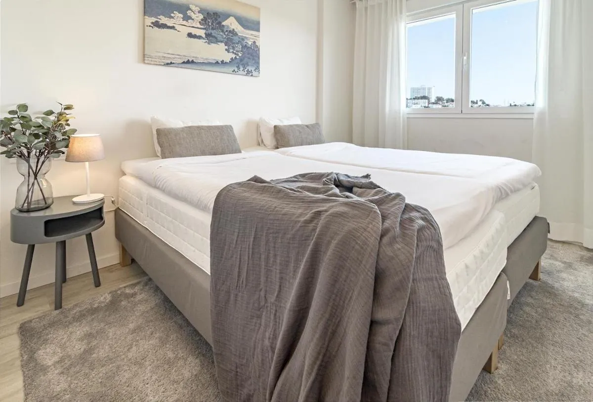 Other, Bed in JG- Top modern apartment in Nueva Andalucia