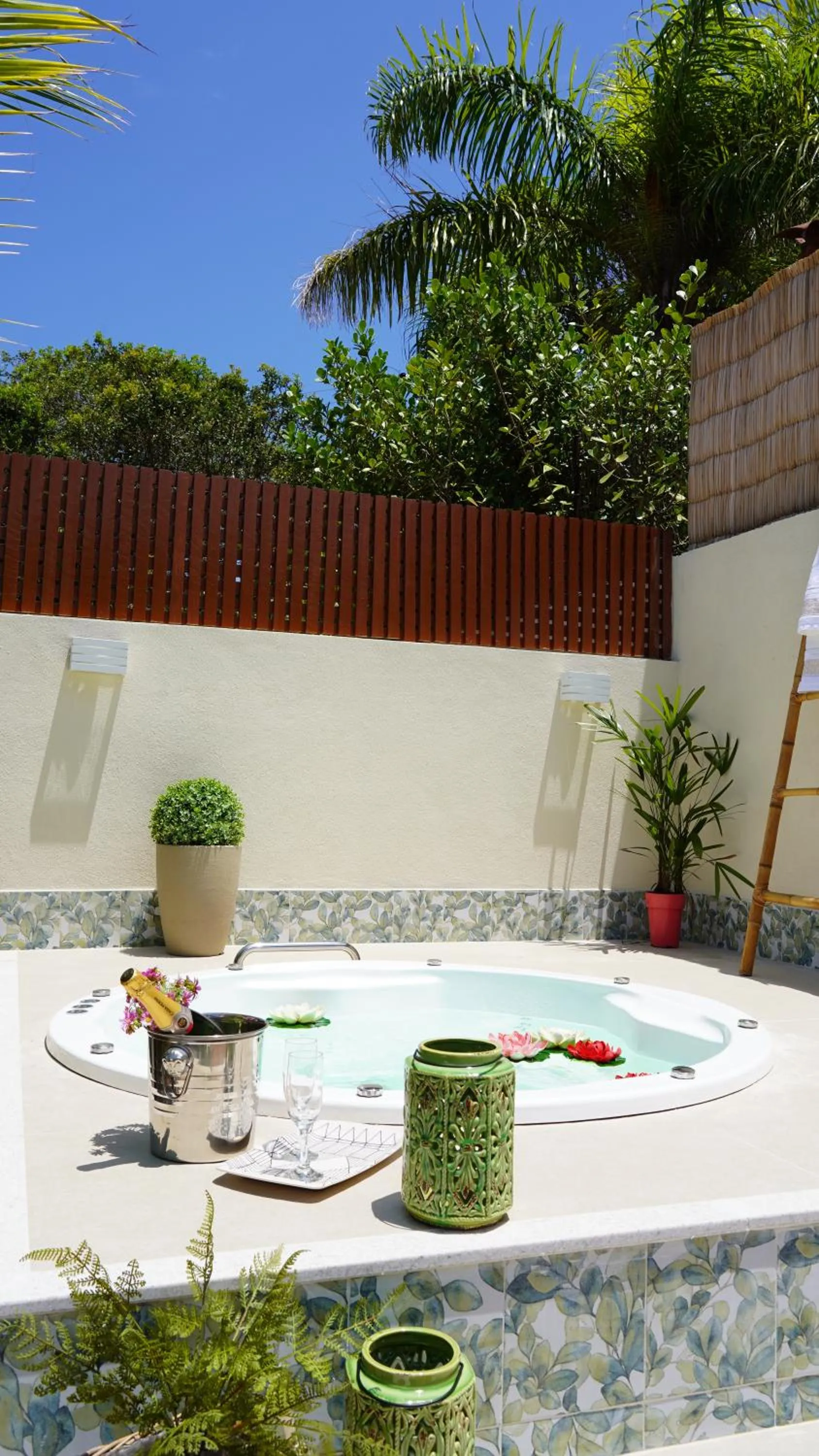 Hot Tub in Hotel Liberdade Búzios