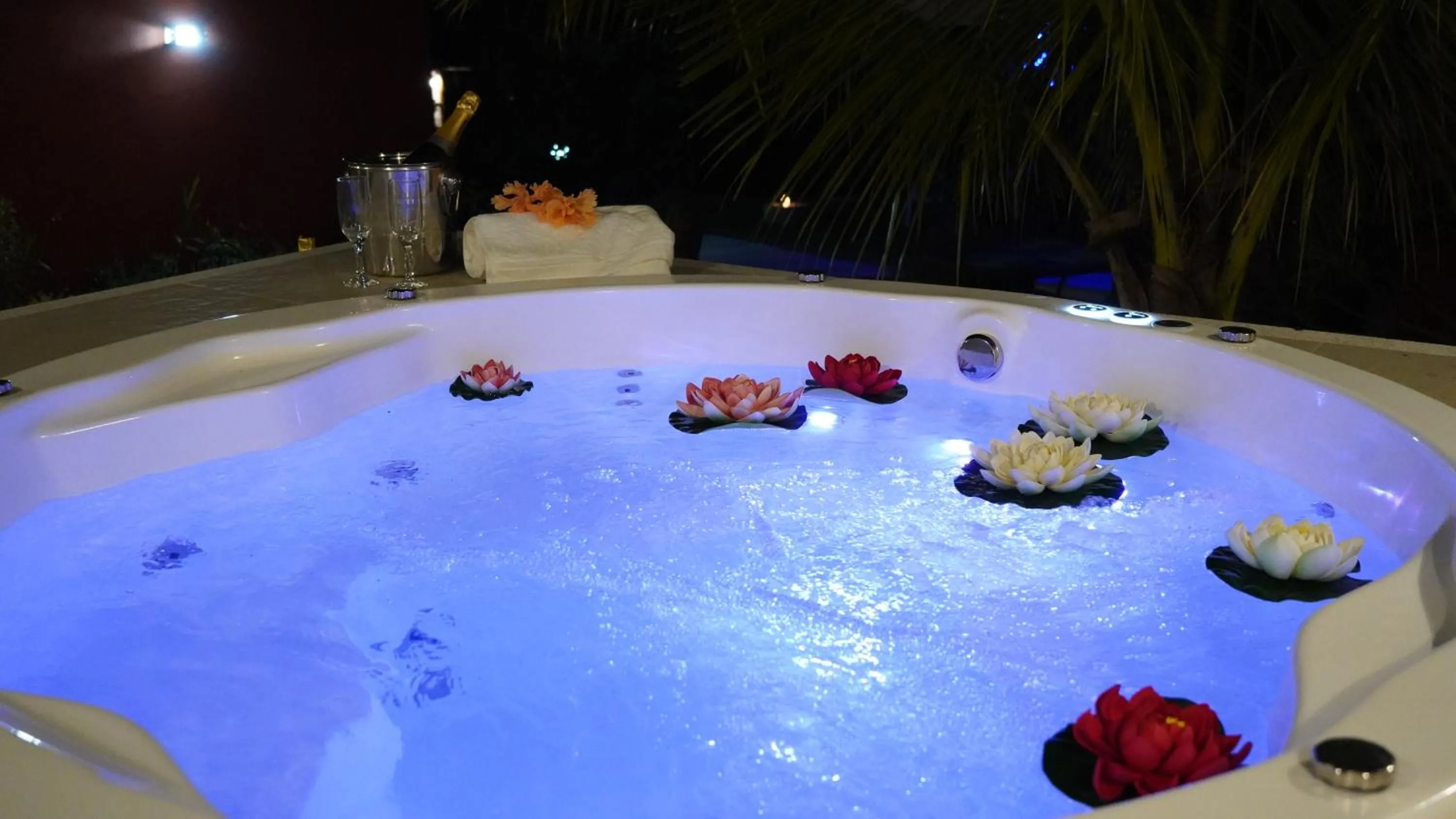 Hot Tub in Hotel Liberdade Búzios