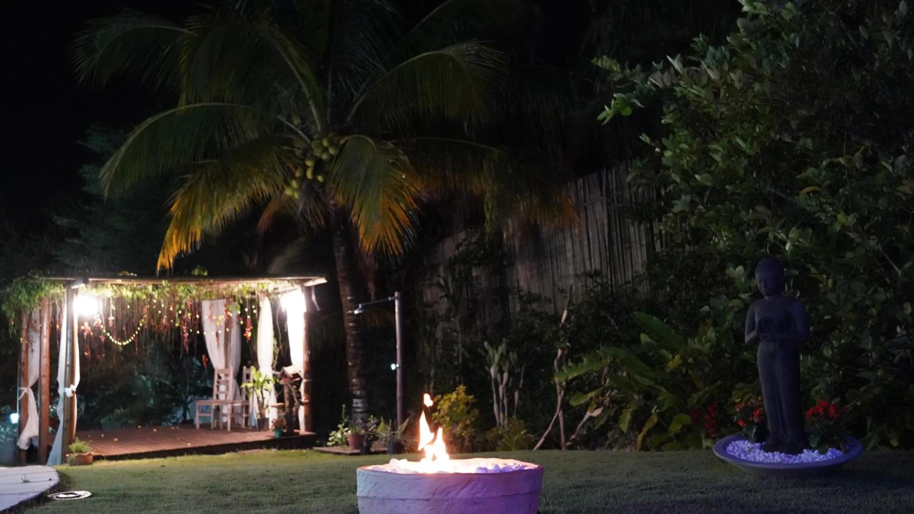 Night in Hotel Liberdade Búzios