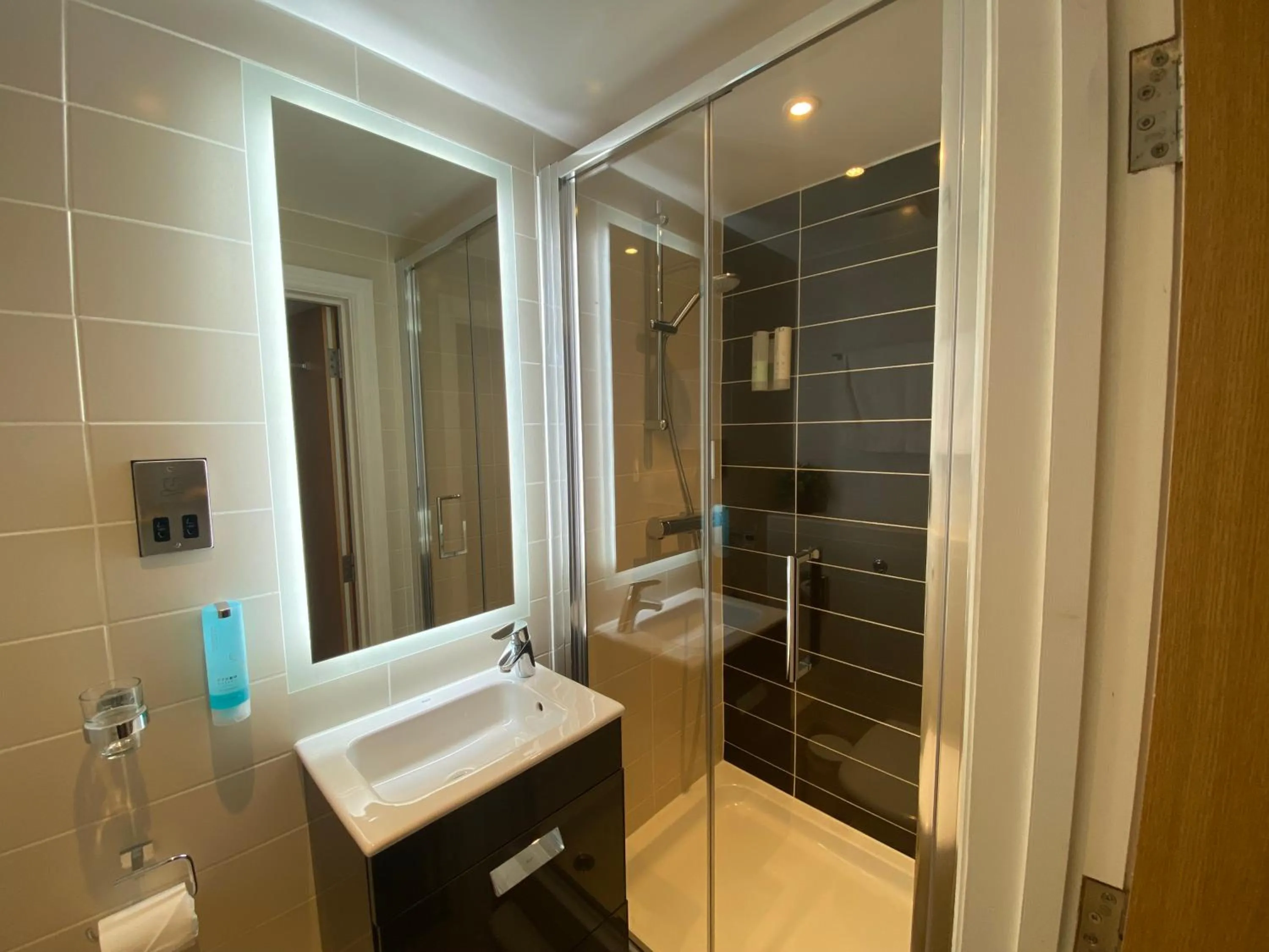 The Suites - St Pancras Hotel Group