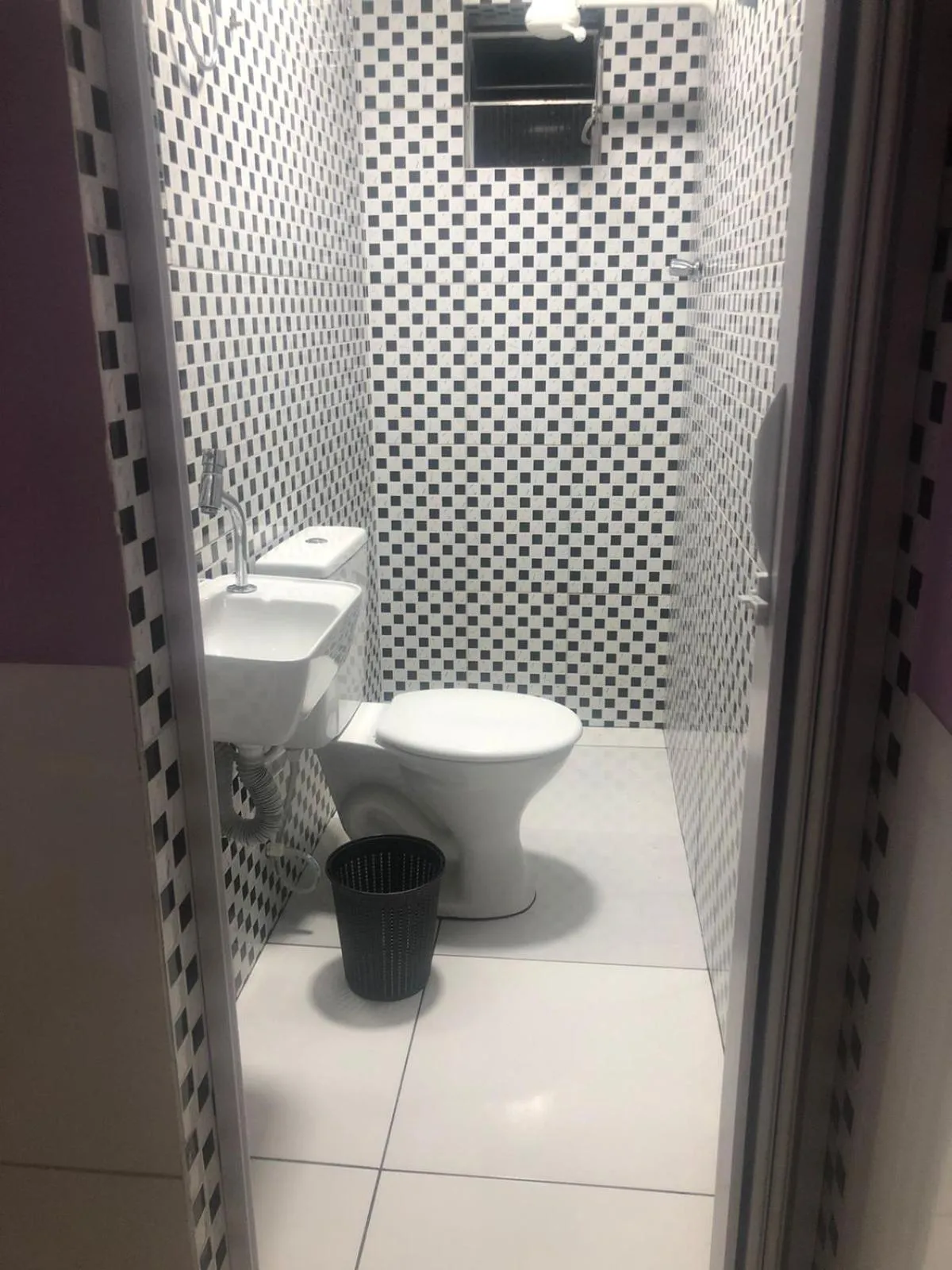 Bathroom in Hotel Ellos