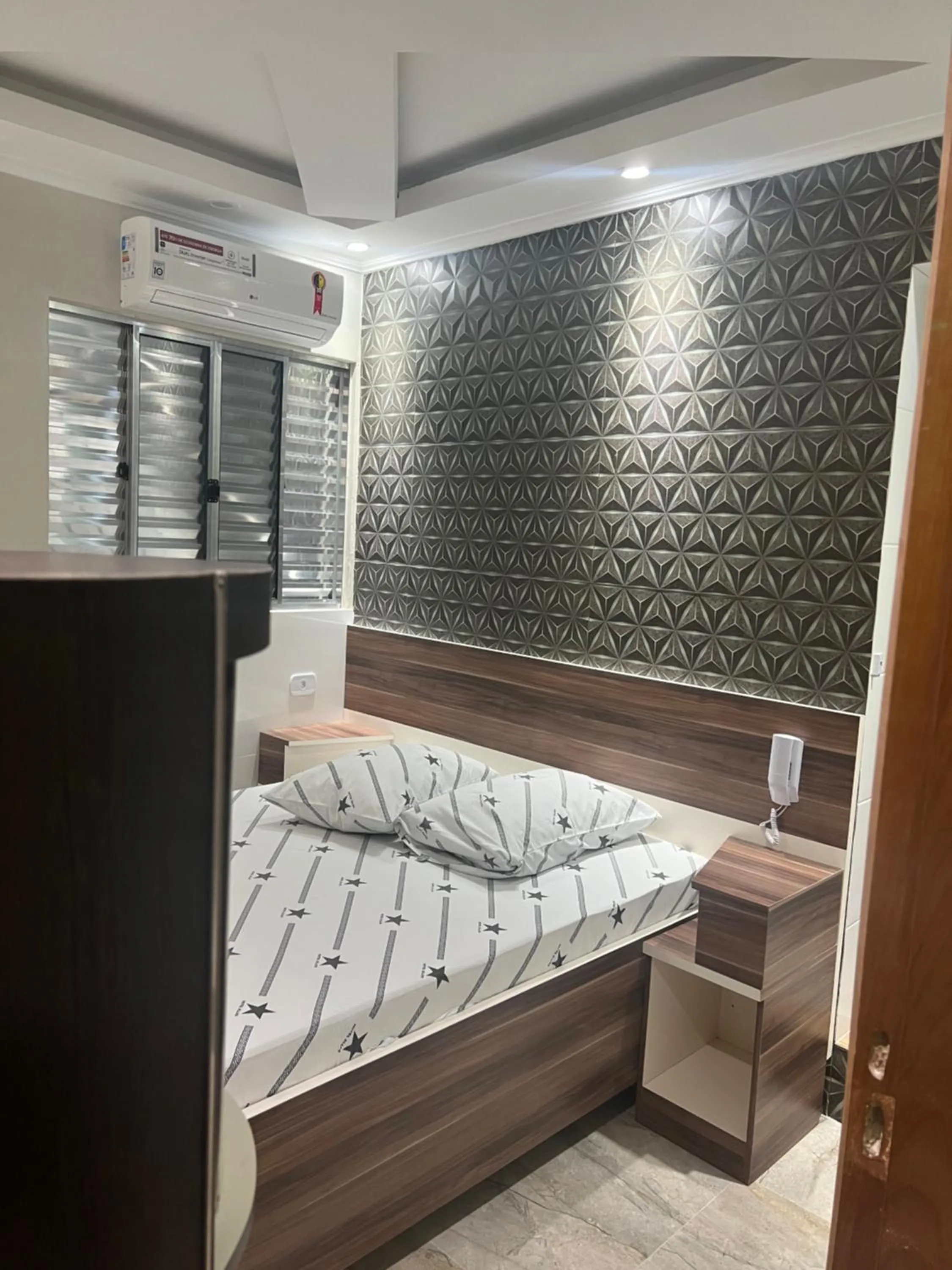 Bedroom, Bed in Hotel Ellos