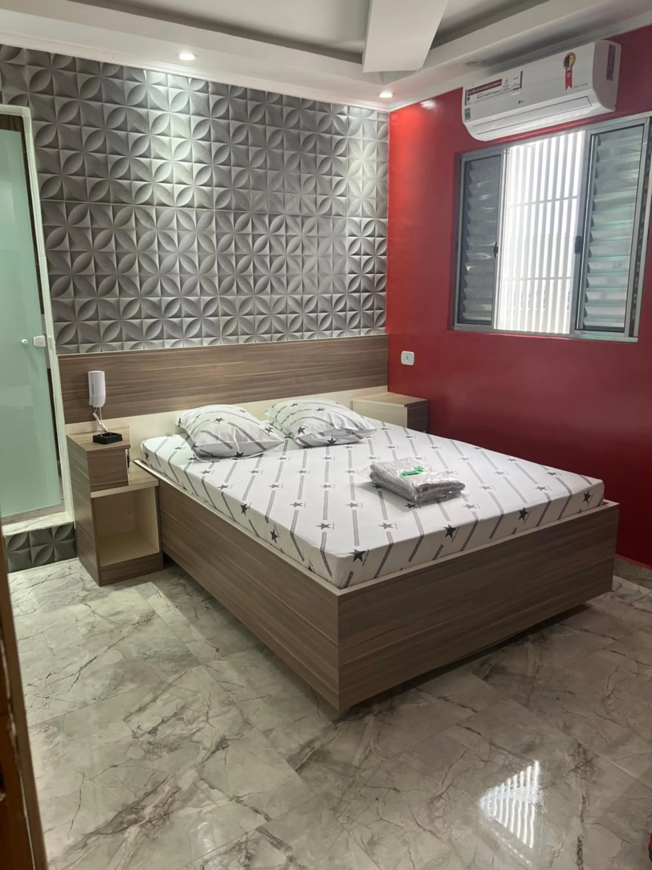 Bedroom, Bed in Hotel Ellos