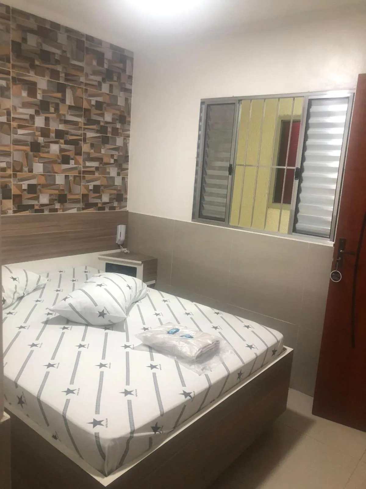 Bedroom, Bed in Hotel Ellos