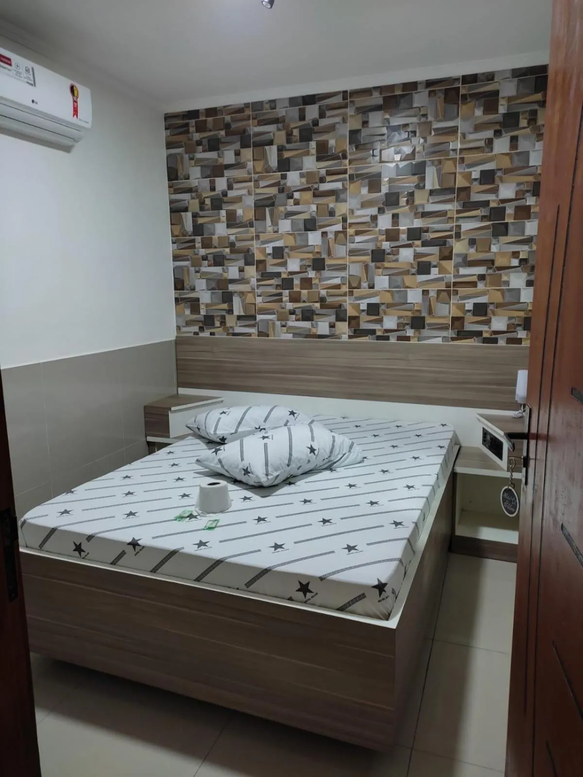 Bedroom, Bed in Hotel Ellos