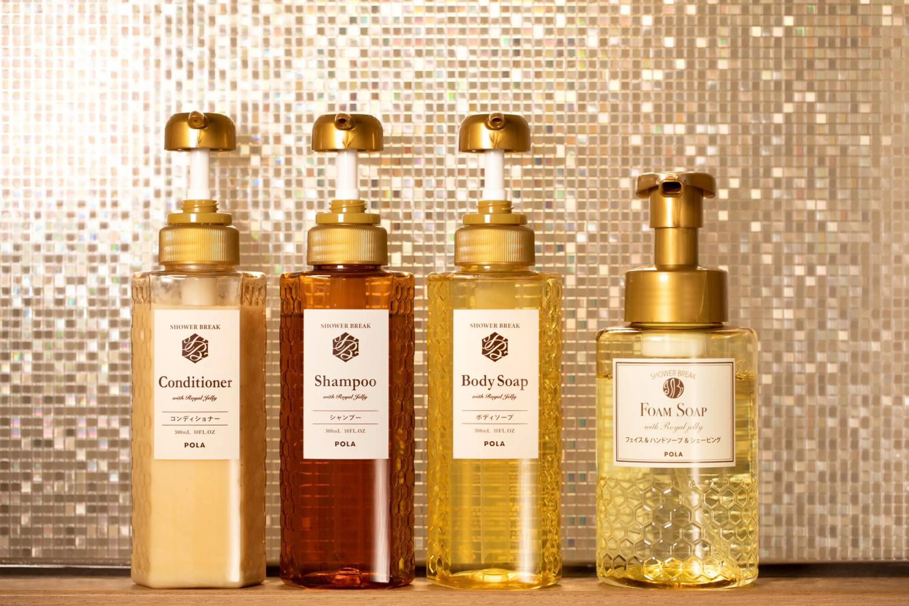 Bathroom in FFFFFF Hotel エフホテル