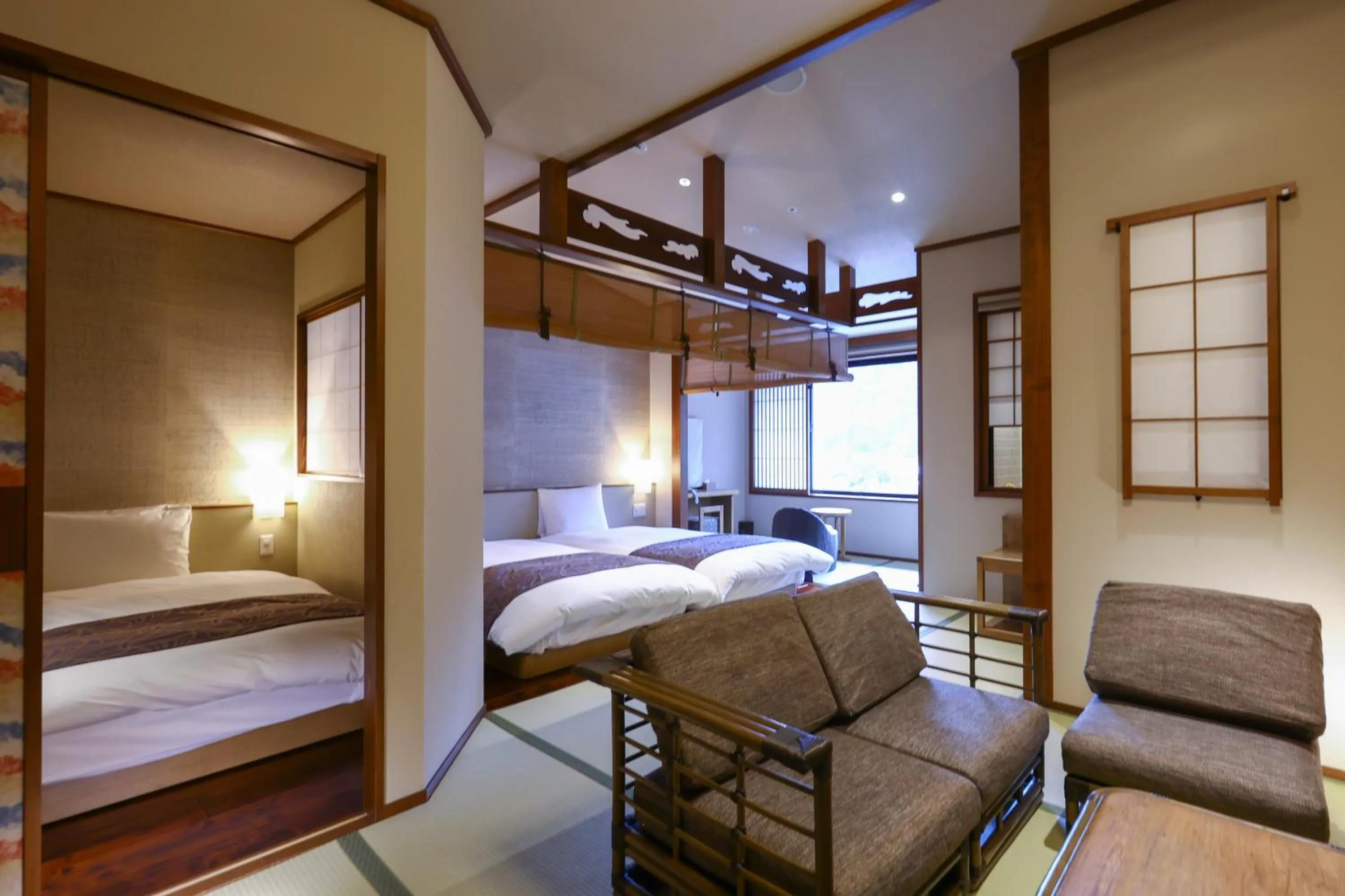 Photo of the whole room, Bed in Inishie no Yado Keiun