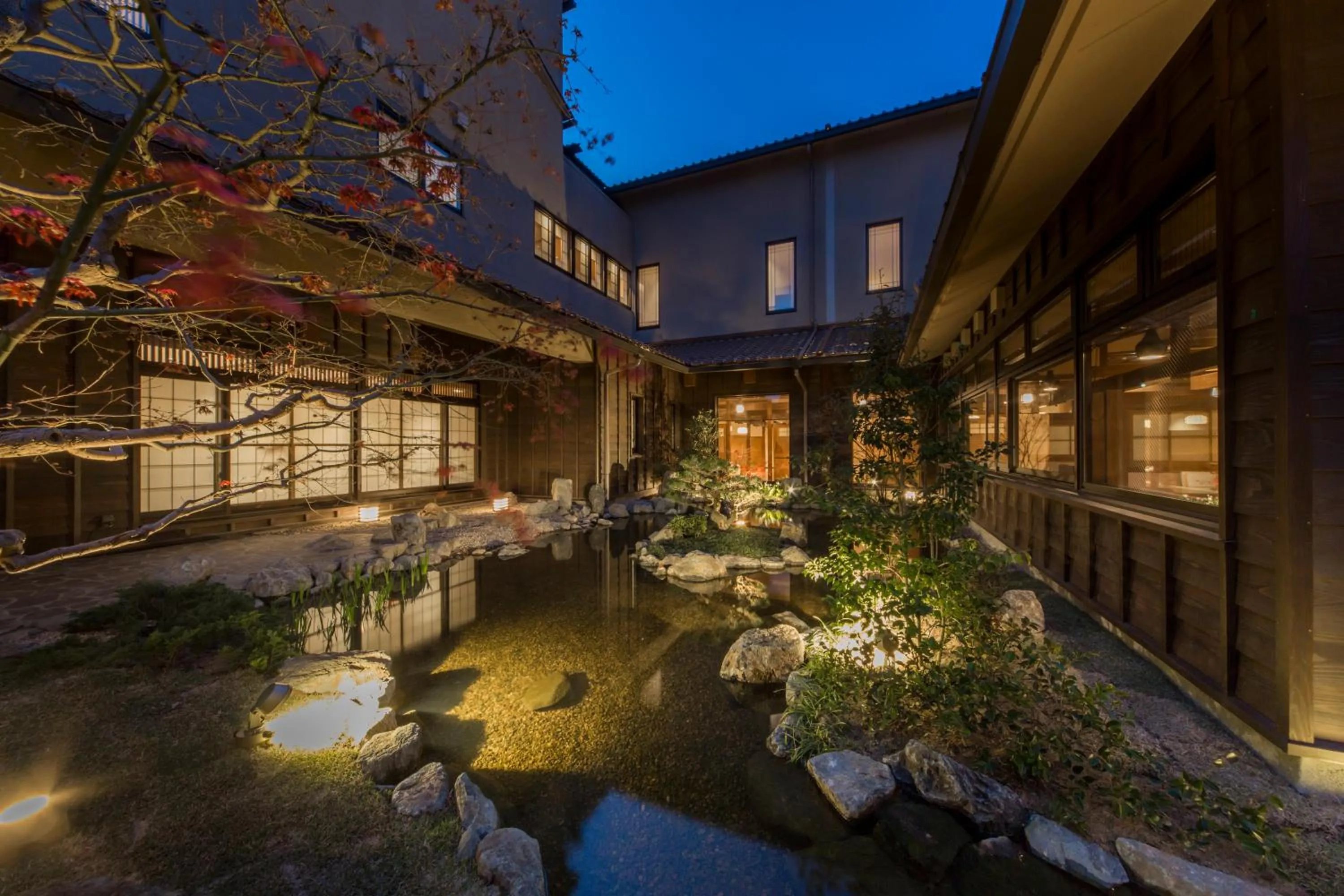 Garden in Inishie no Yado Keiun