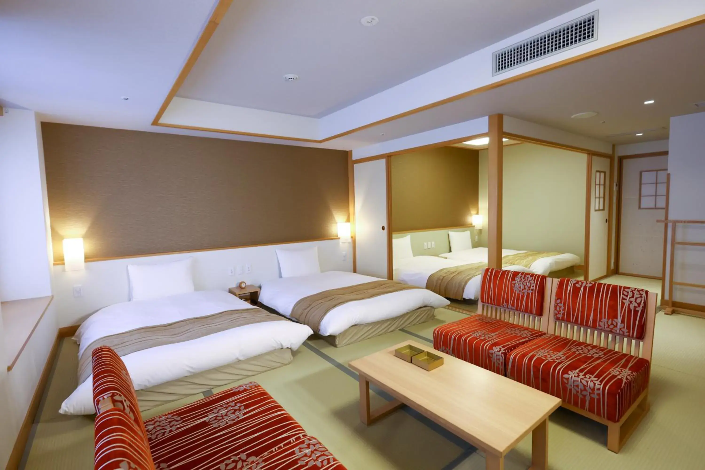 Photo of the whole room, Bed in Oyado Tsukiyo no Usagi Photo of the whole room, Bed in Oyado Tsukiyo no Usagi