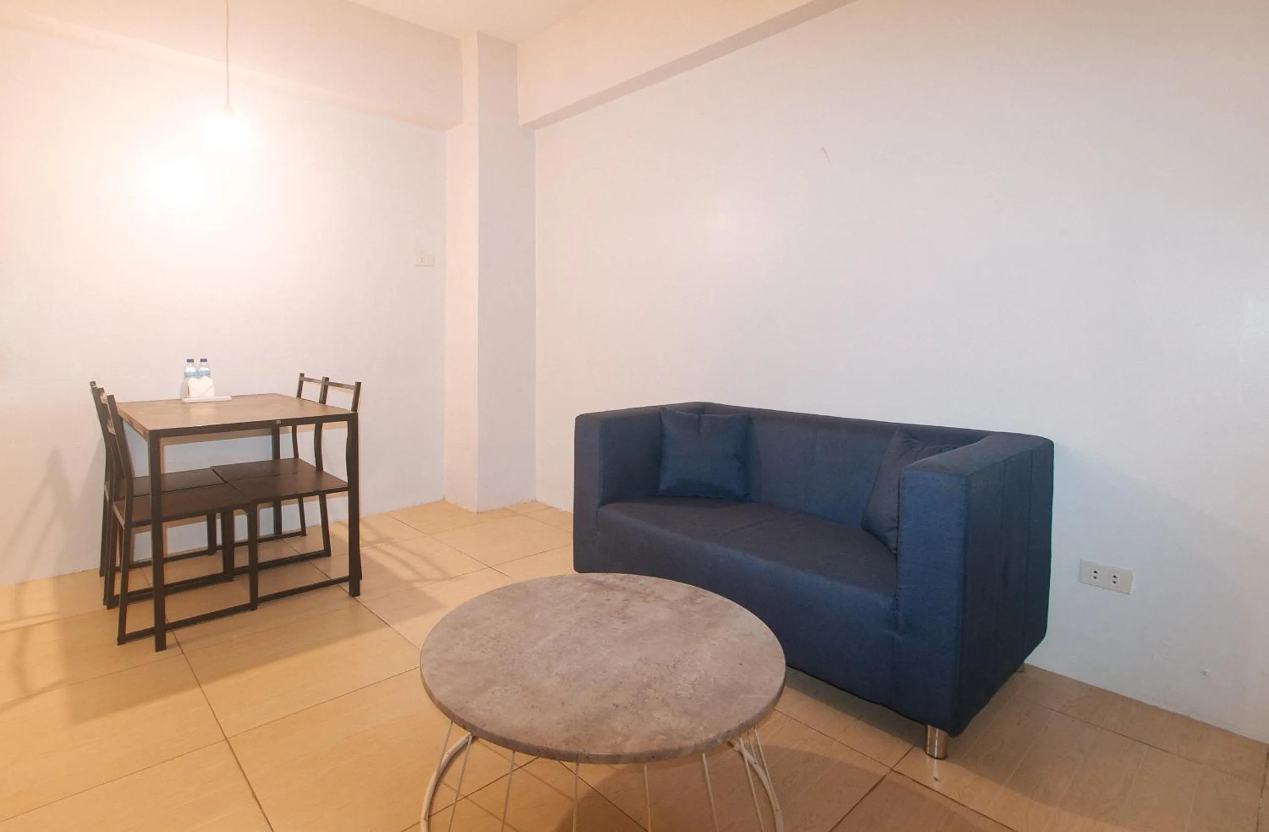 Seating area in 59 Xavierville by RedDoorz