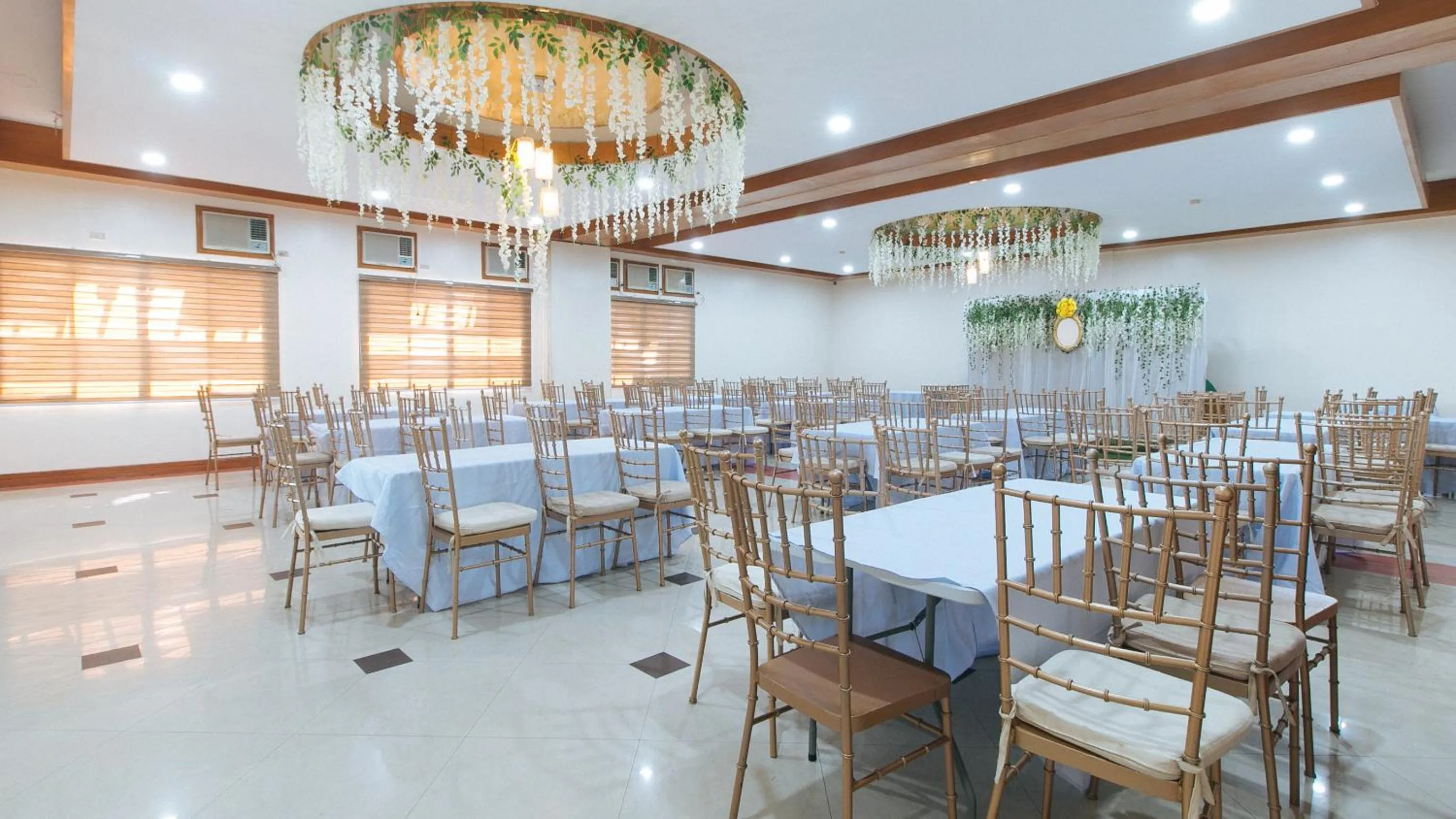 Banquet/Function facilities in RedDoorz Premium @ Nick Hotel Gerona Tarlac