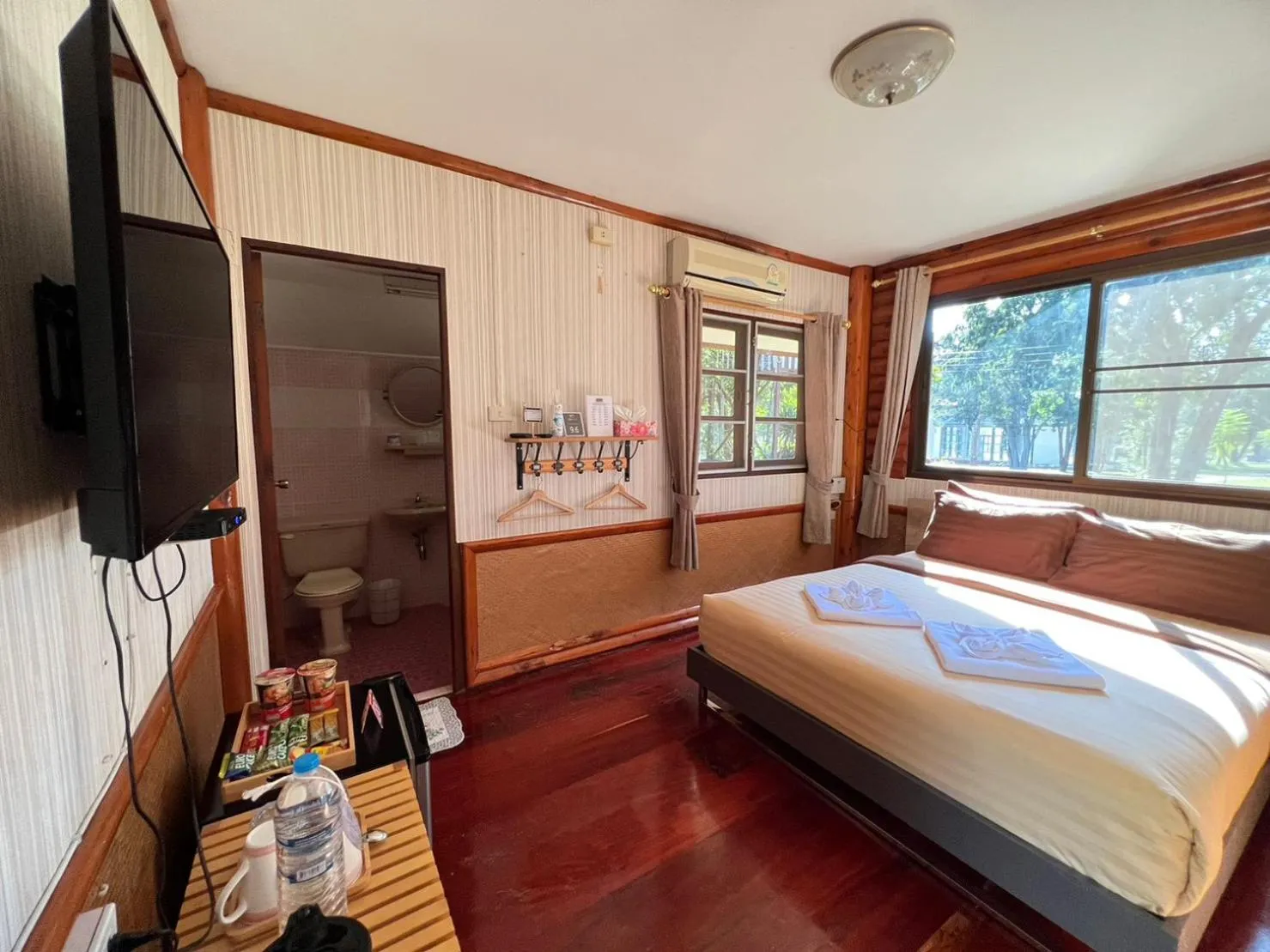 Bedroom, Bed in ทิพย์วาริน รีสอร์ท เขาใหญ่