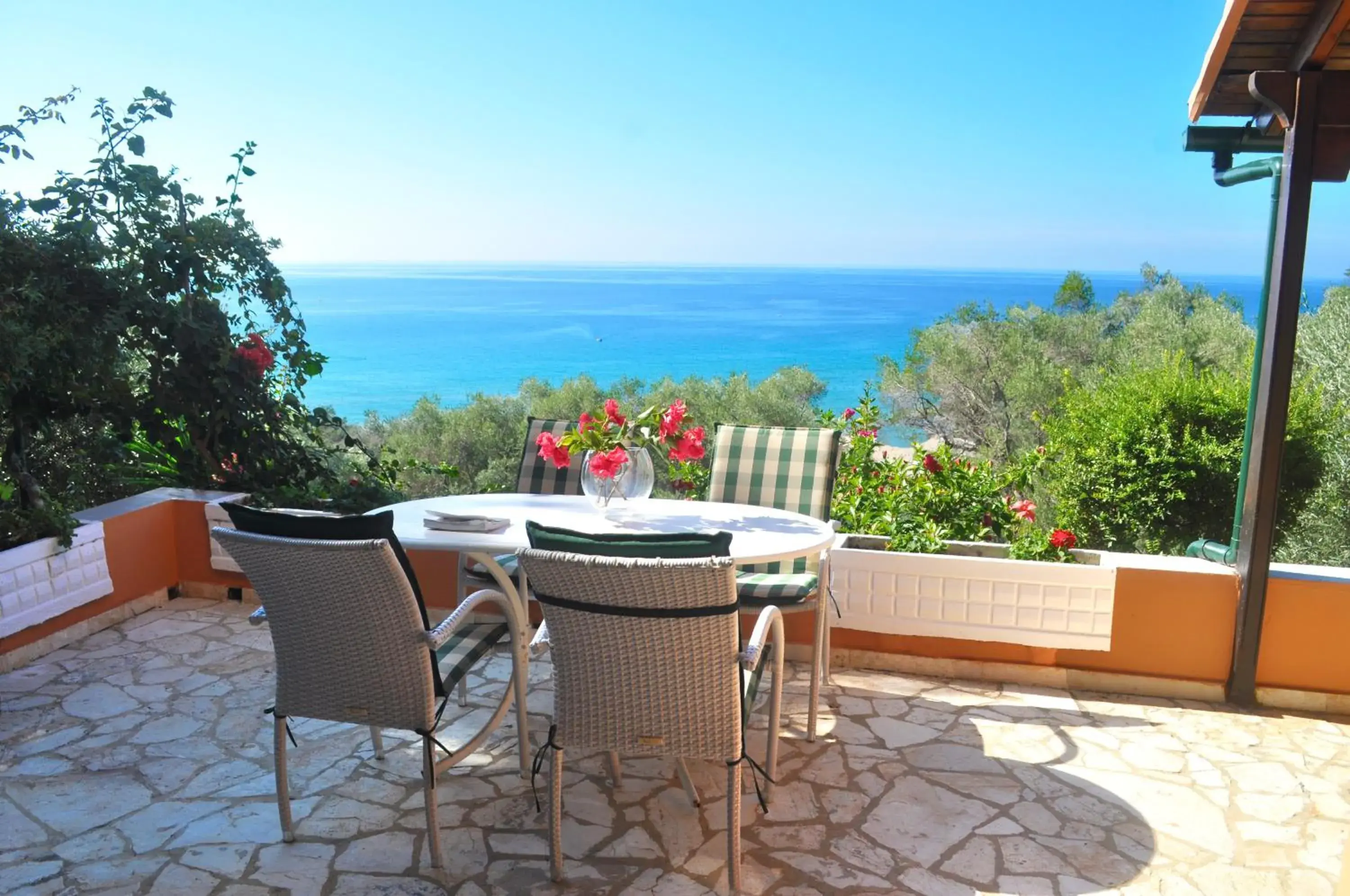 Apartments Papadatos near Pelekas Beach, Corfu Apartments Papadatos near Pelekas Beach, Corfu
