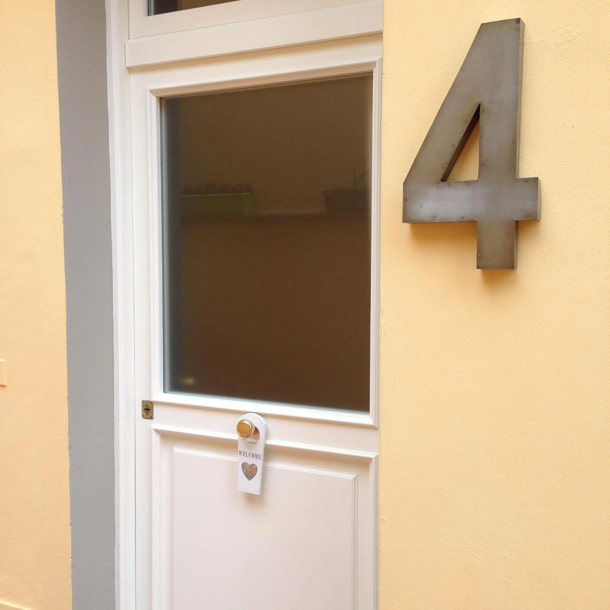 Facade/entrance in Cosy House