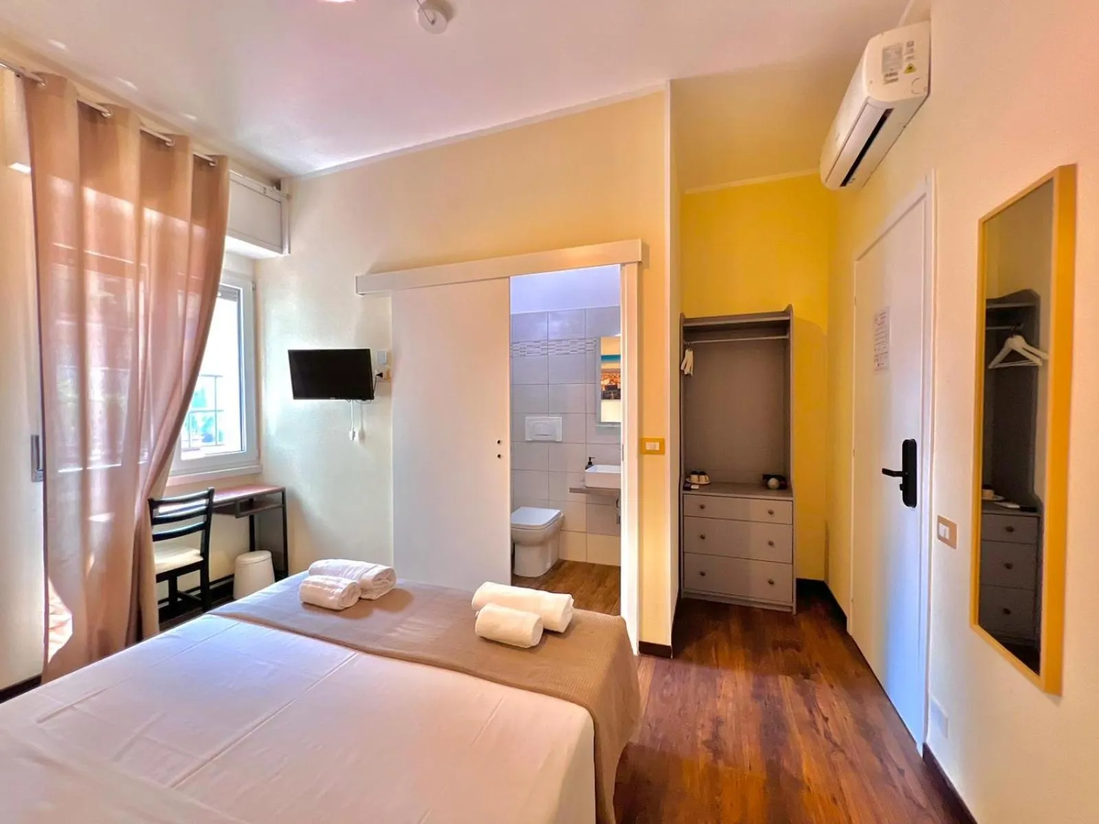 Bed in Bergamoincity