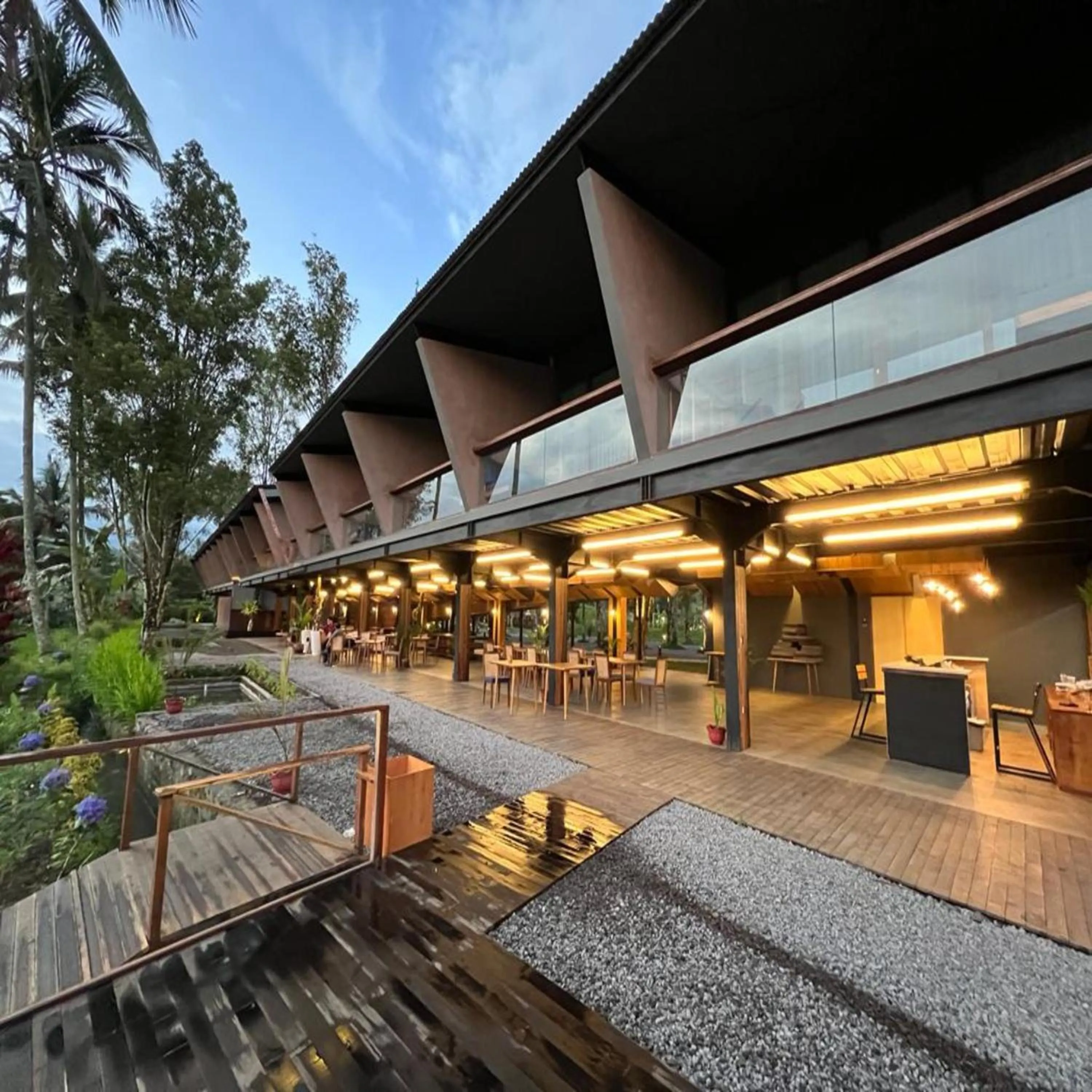 Restaurant/places to eat in Teras Hotel Ijen Banyuwangi