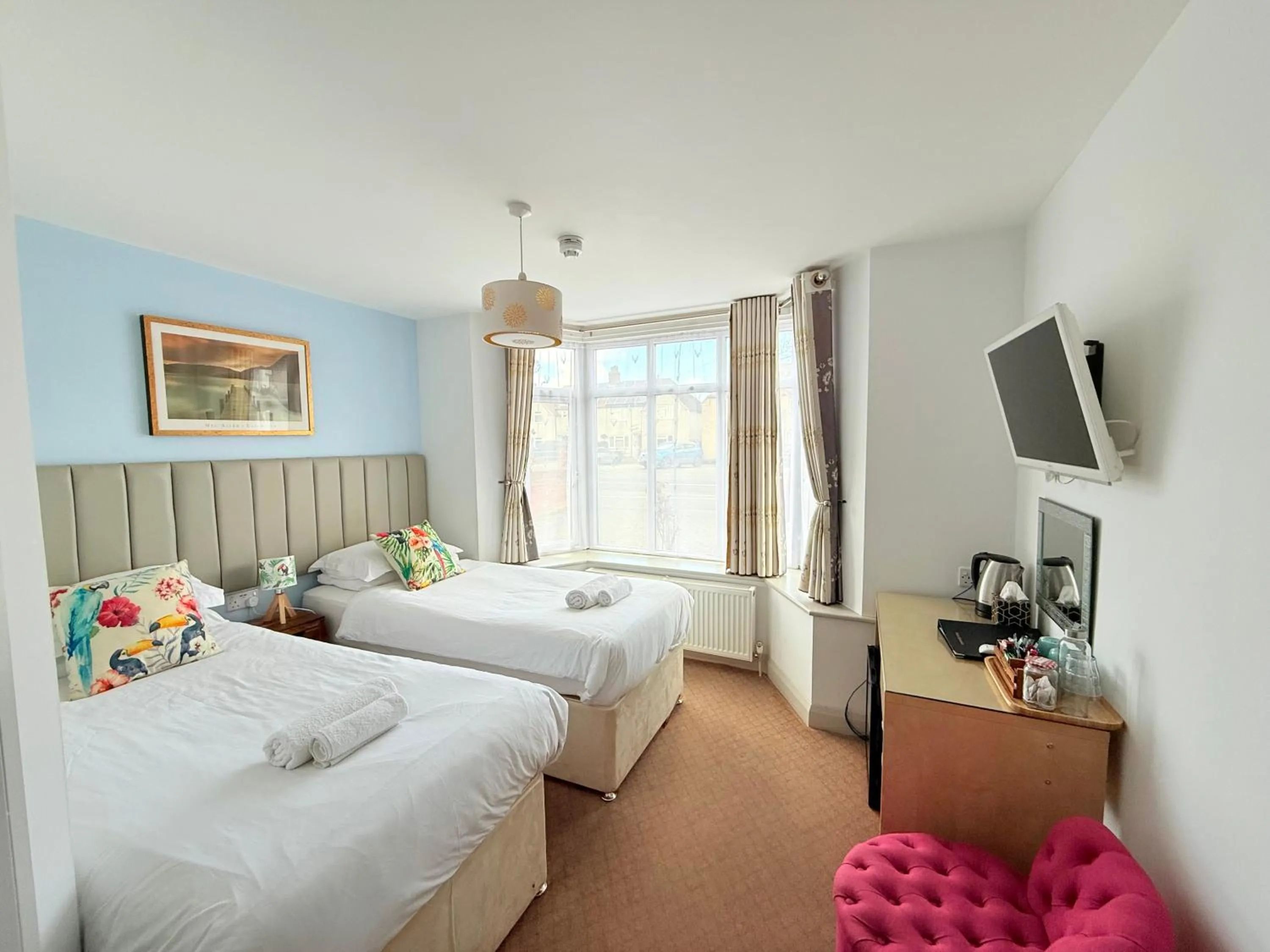 Bed in Oxford Guest House