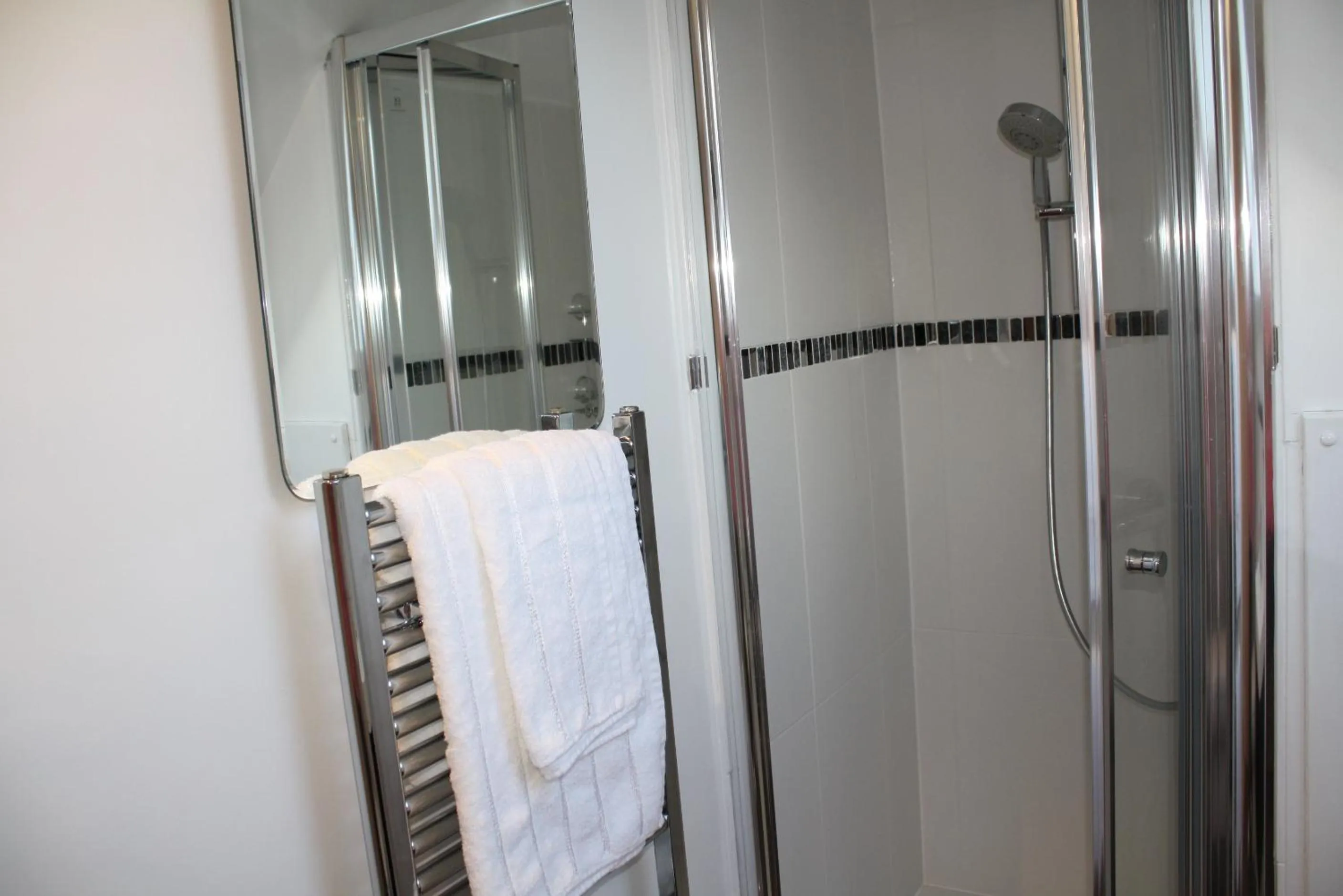 Bathroom in Oxford Guest House