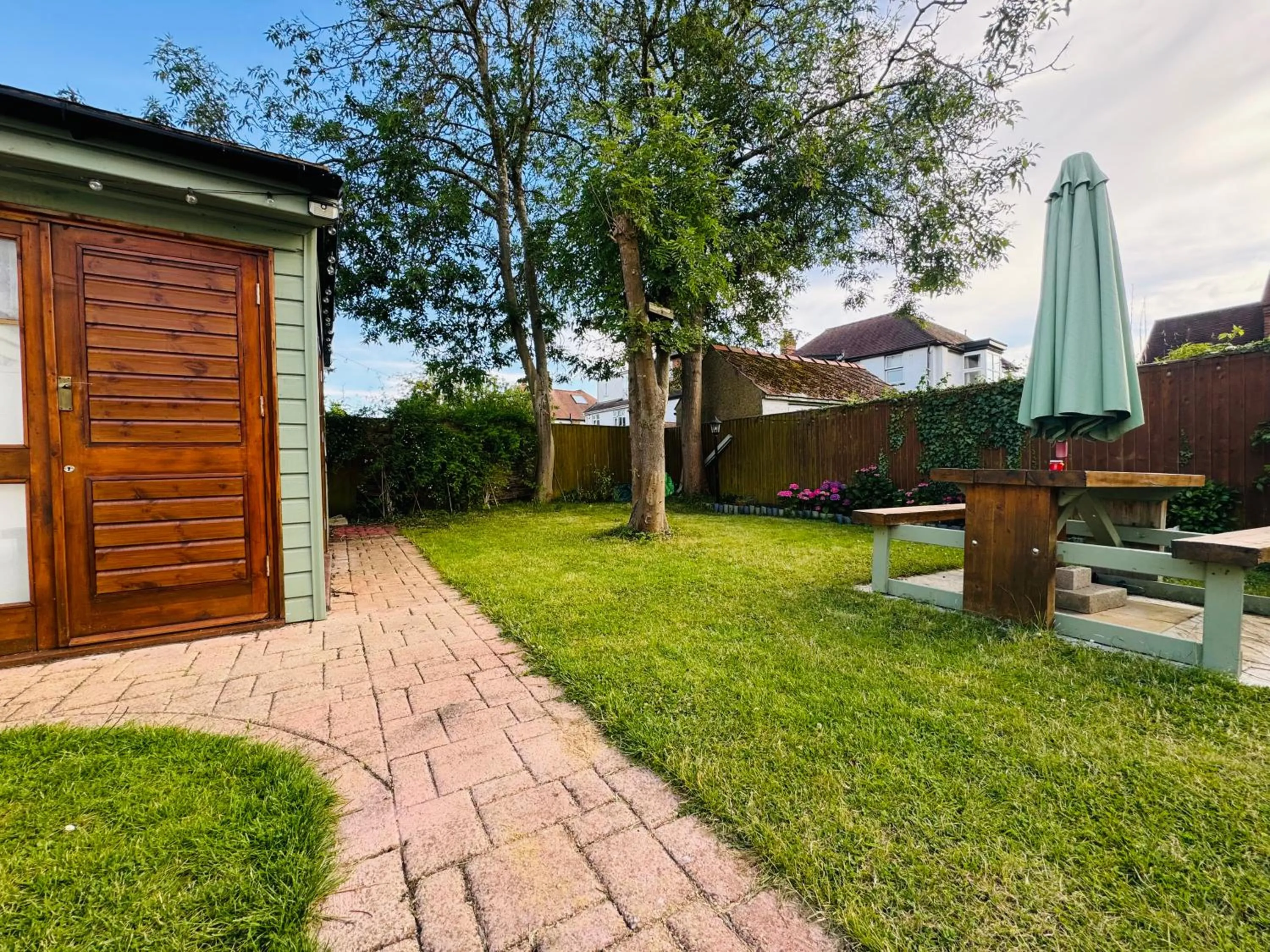 Garden in Oxford Guest House