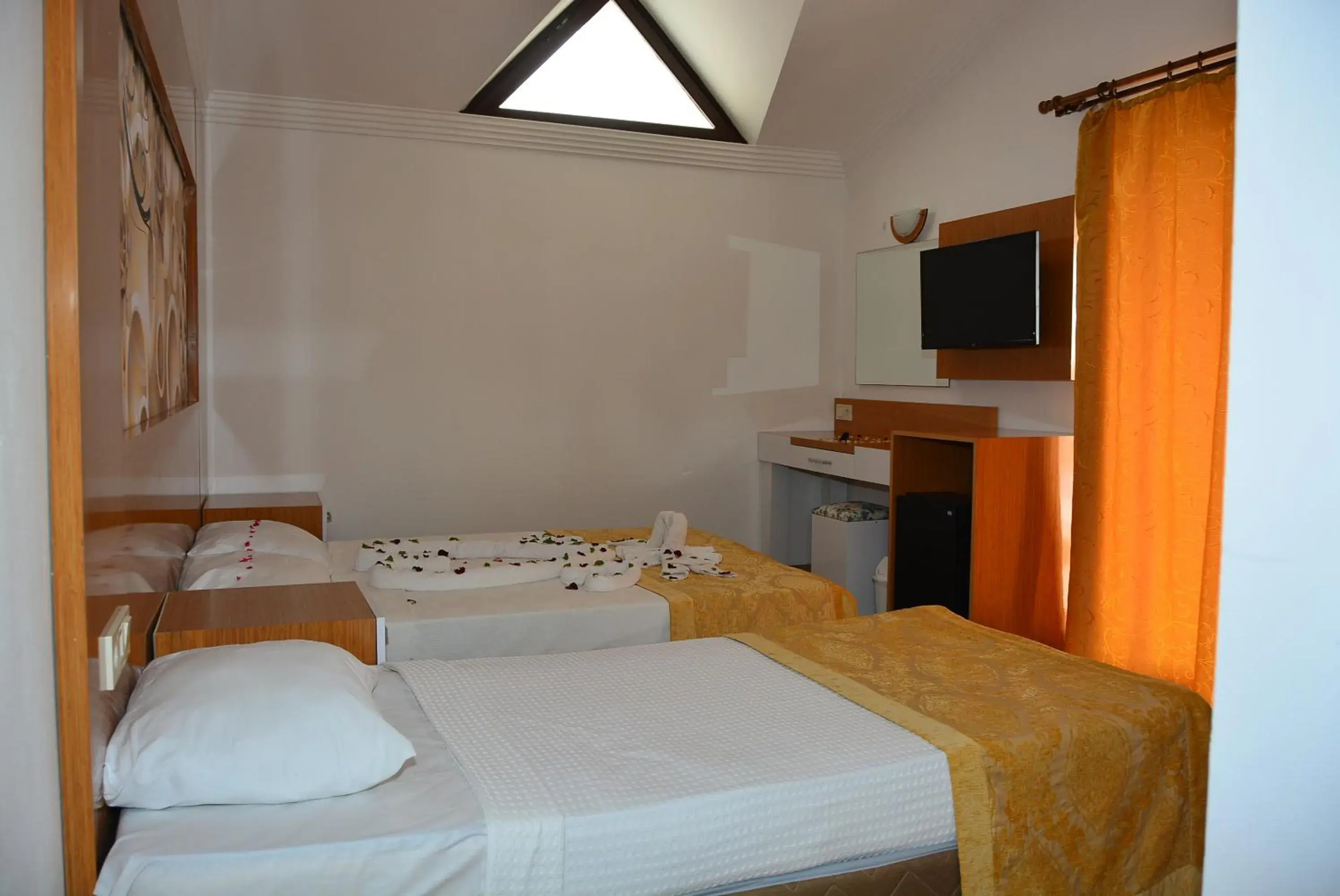 Bed in Anita Dream Hotel - All Inclusive Bed in Anita Dream Hotel - All Inclusive