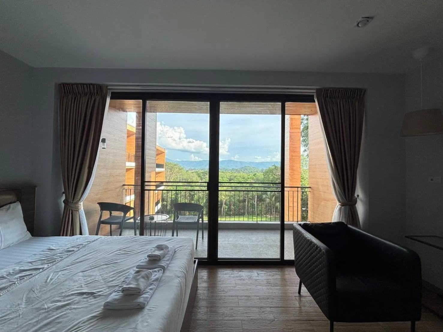 Bed in The Earth Anthioch Khao Yai