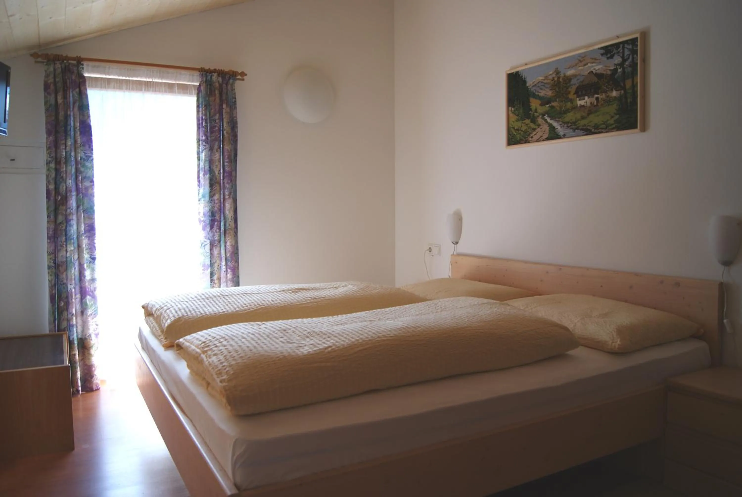 Bed in Gasthof Jägerheim