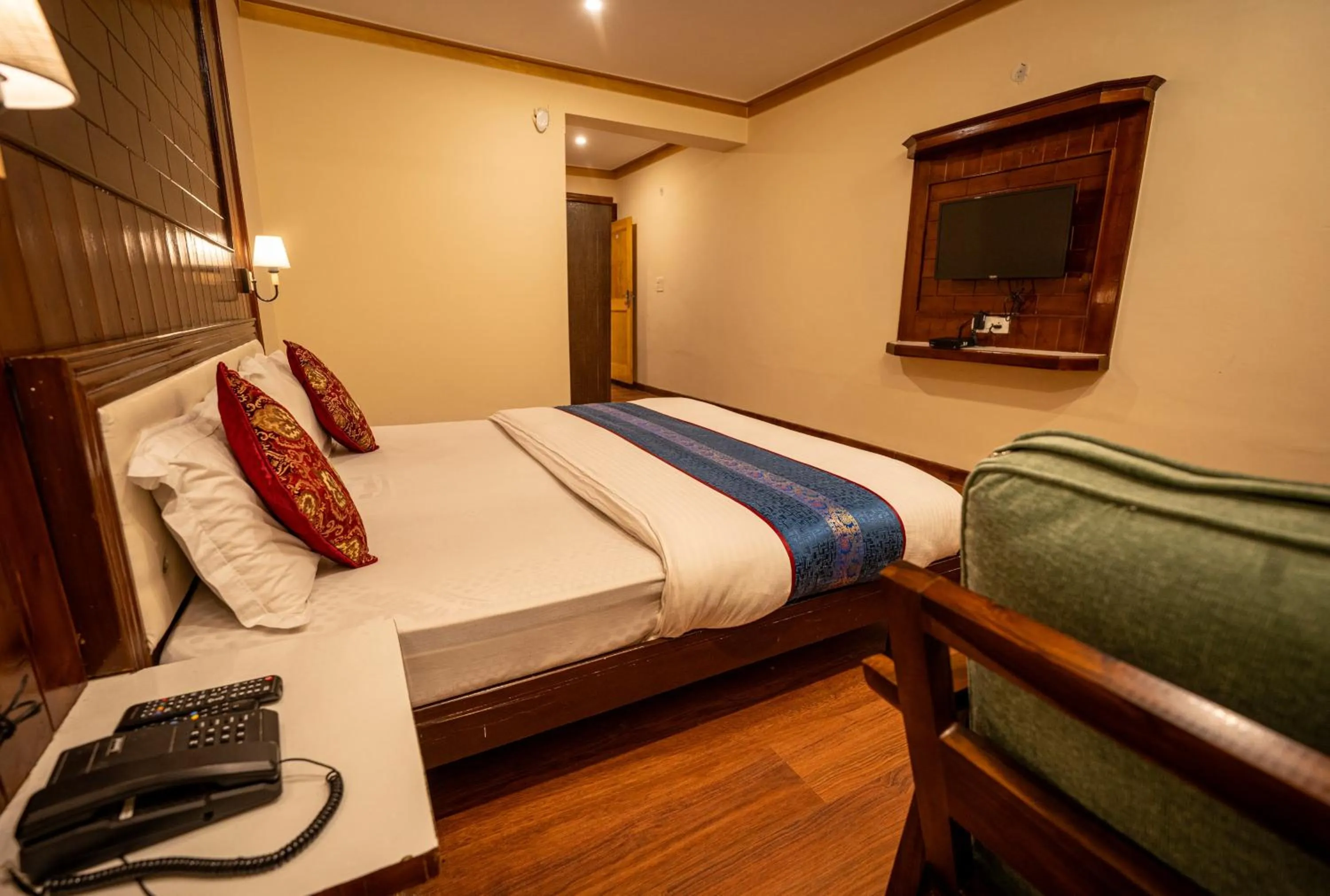 Bed in The Hunder Eco Villa