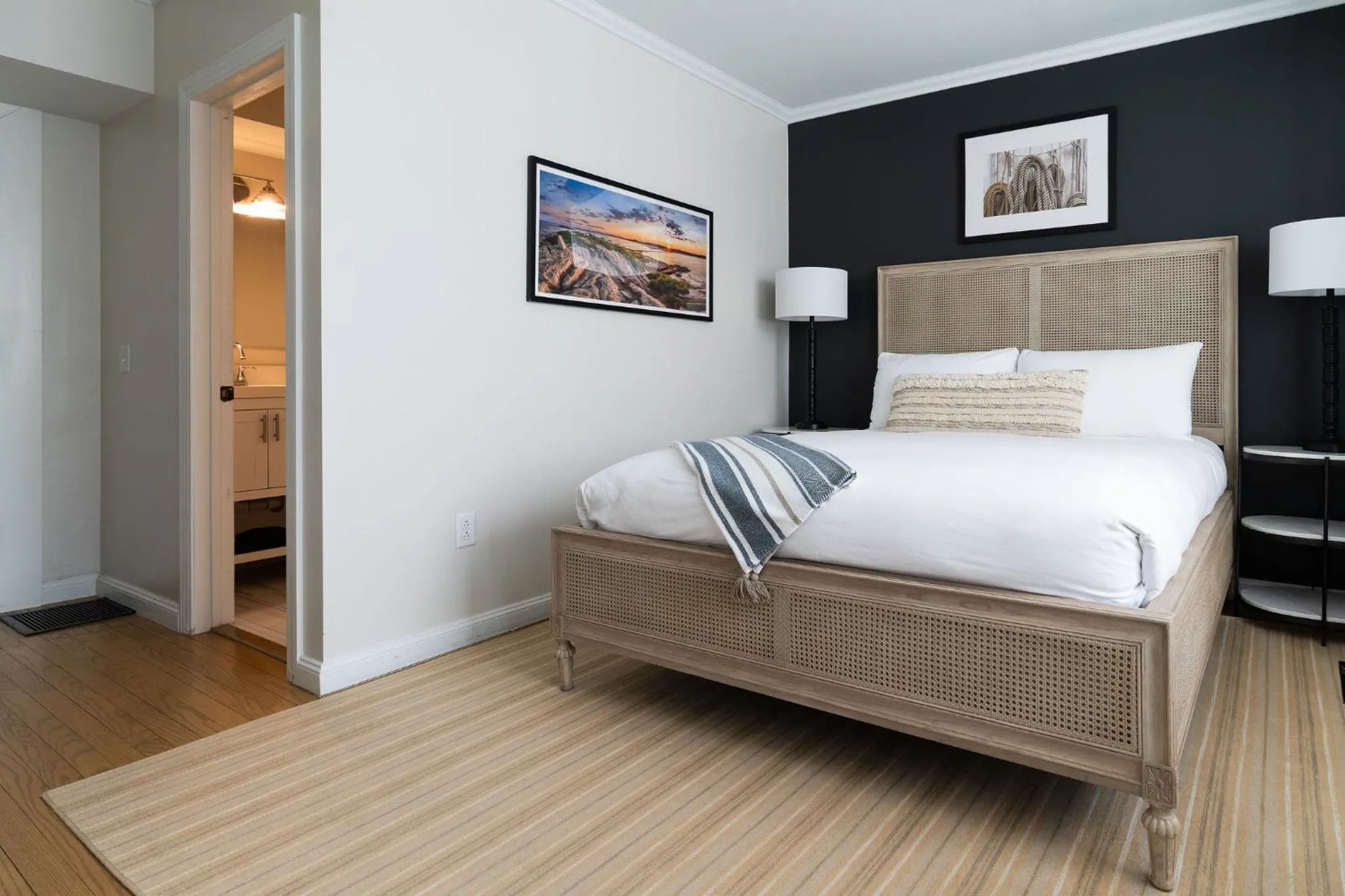 Bedroom, Bed in The Federal