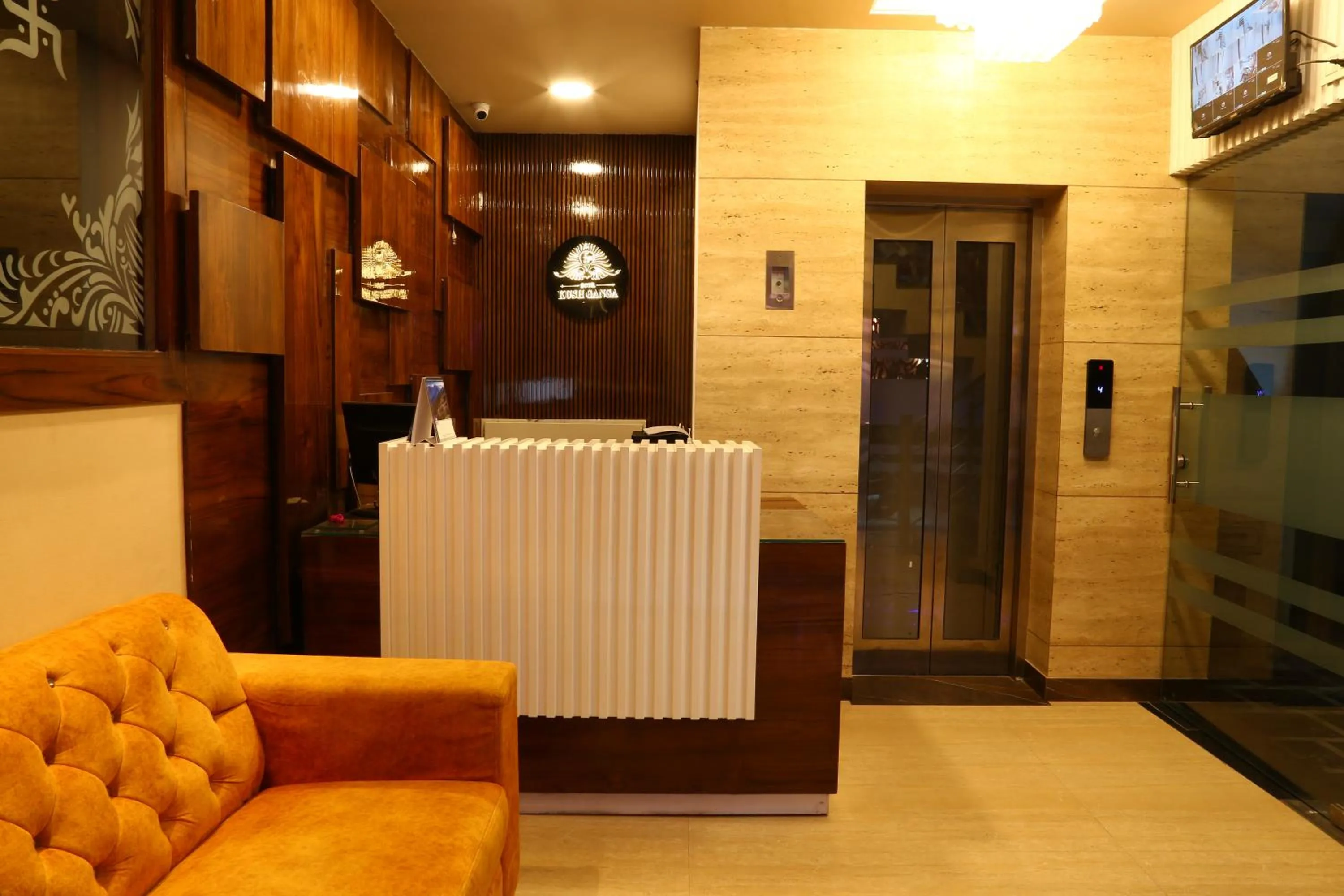 Lobby or reception in Hotel Kush Ganga - 50 Meter from Har ki Pauri, Haridwar
