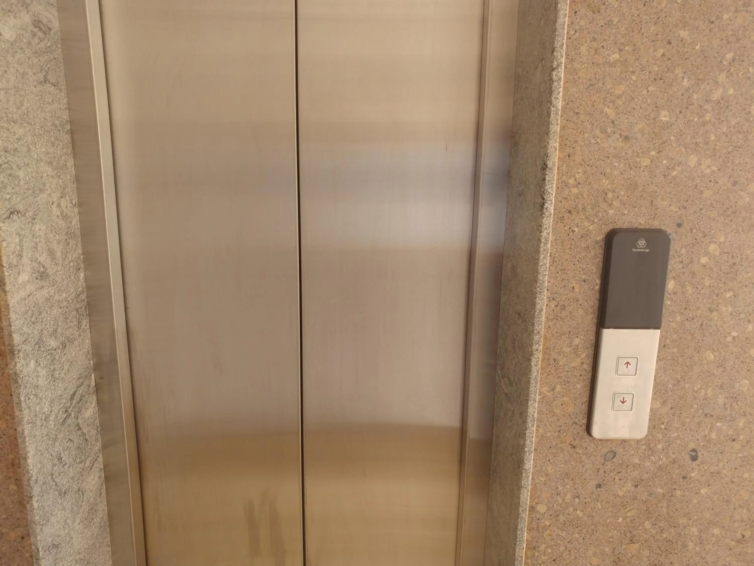 elevator in Sai Inn Mysore