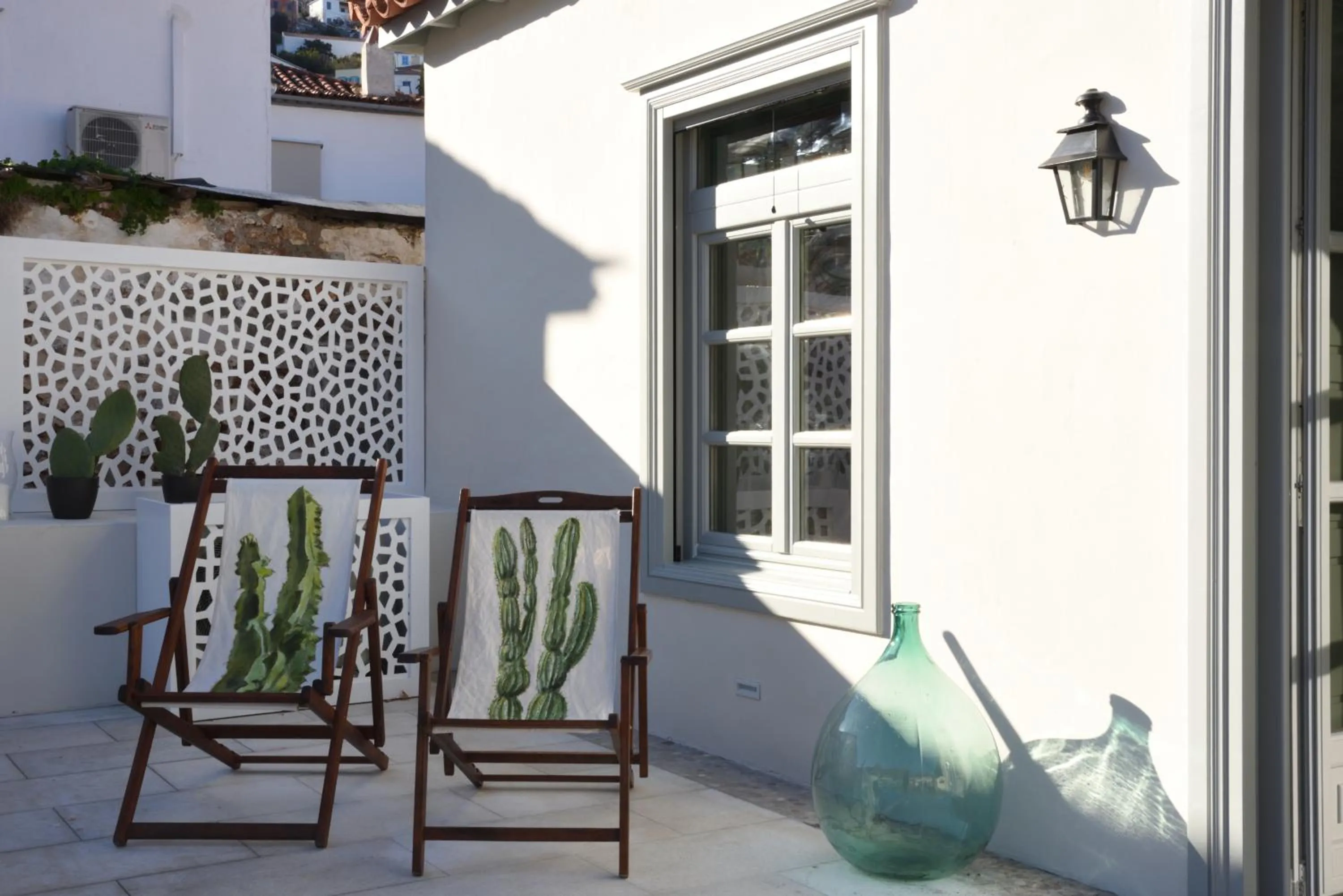 Balcony/Terrace in Cactus Hydra - Art Apartments