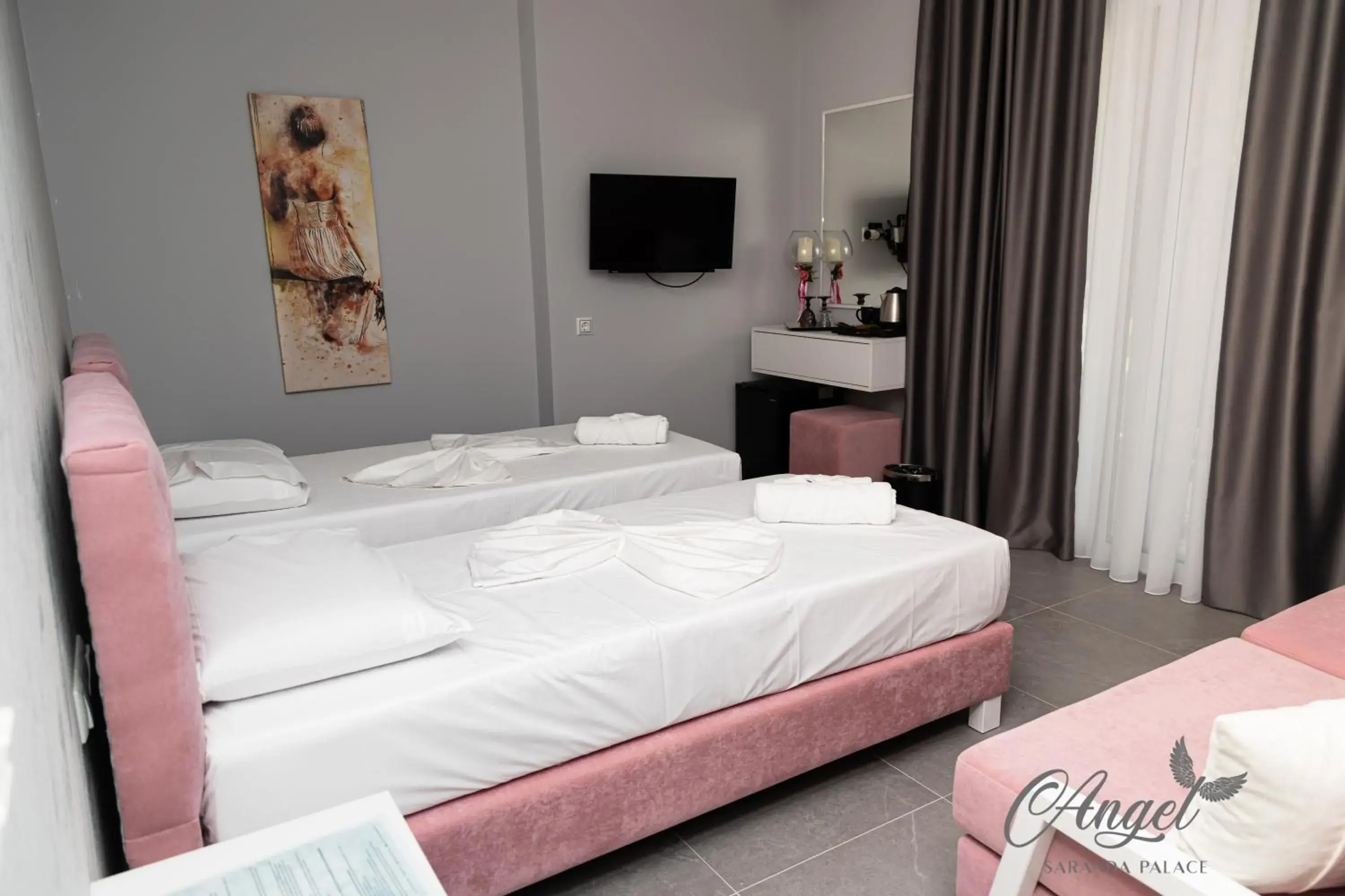 Triple Room with Sea View in Angel Saranda Palace Triple Room with Sea View in Angel Saranda Palace