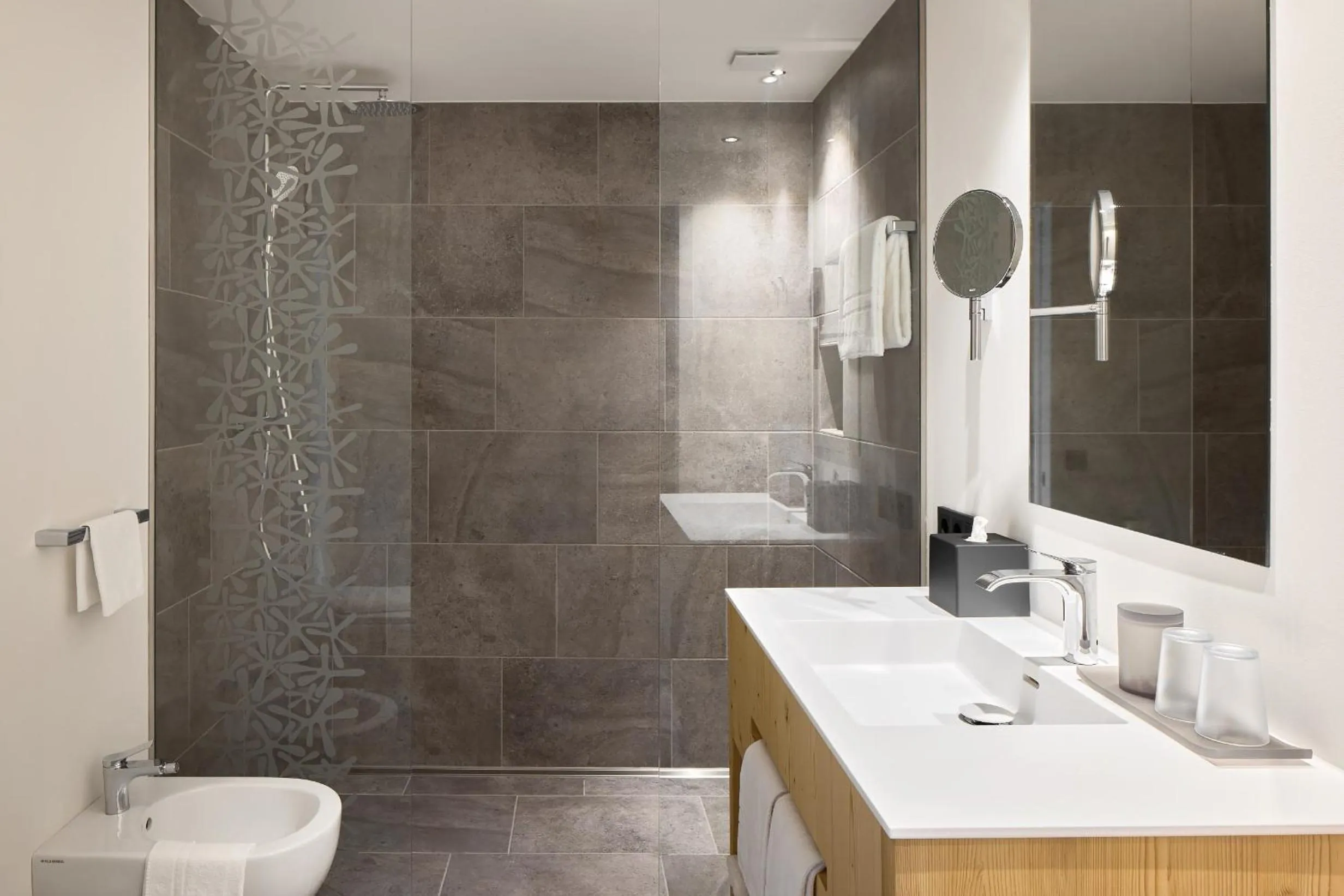 Shower in Movi Family Apart-Hotel ****s