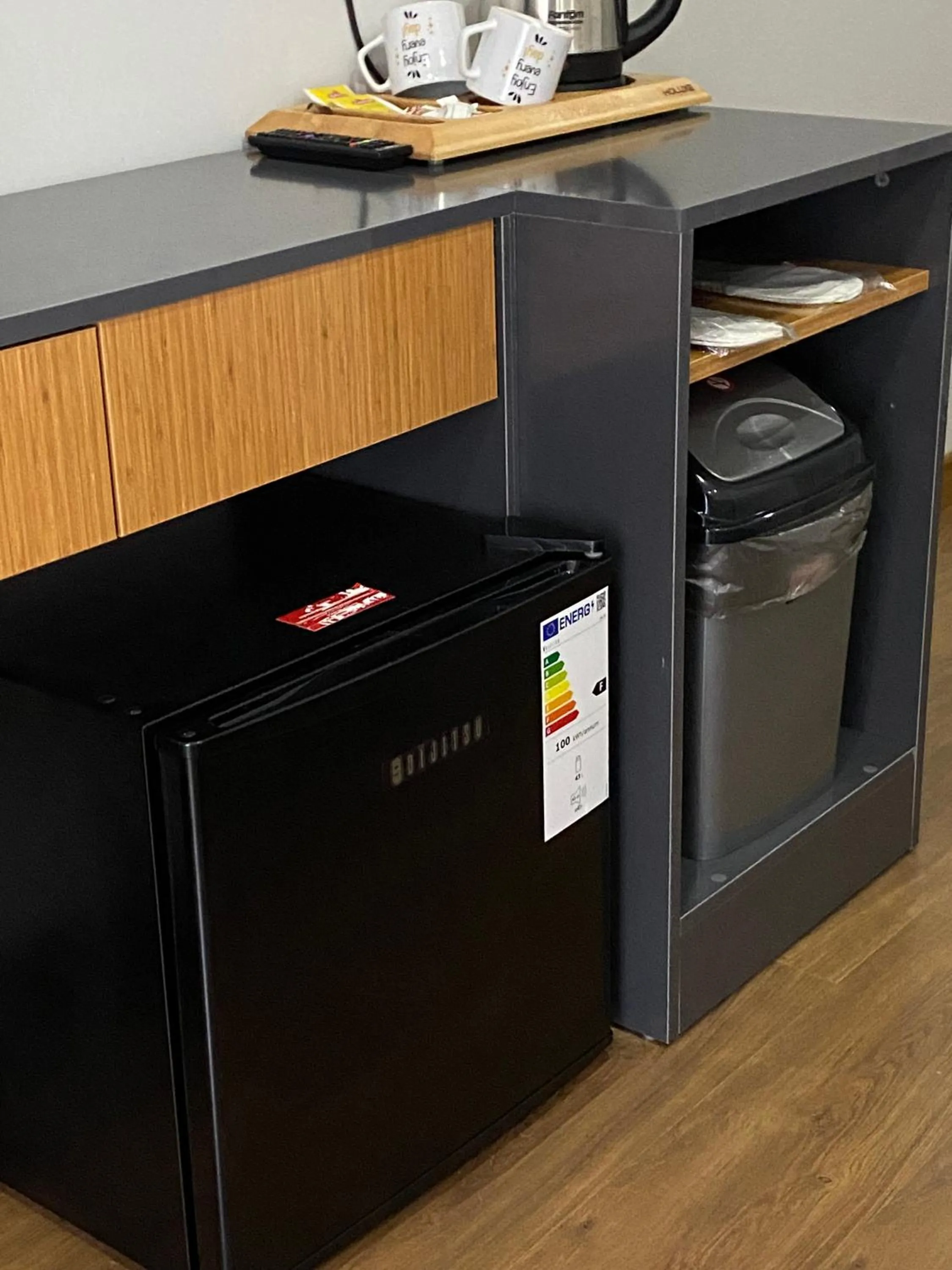 oven in iNALENS AİRPORT HOTEL