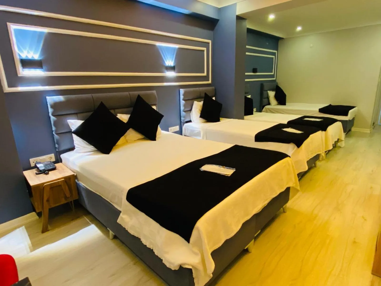 Bed in iNALENS AİRPORT HOTEL