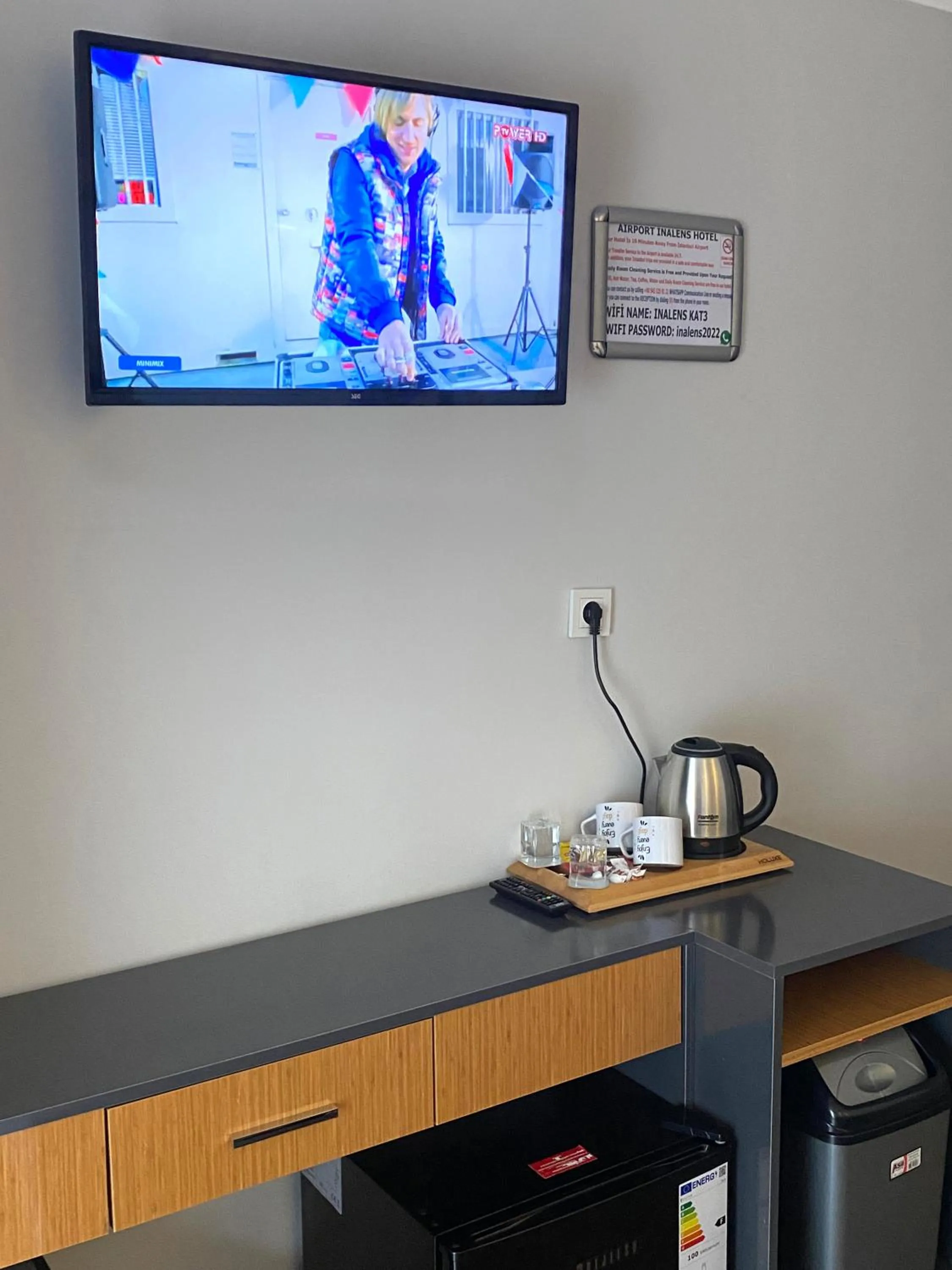 TV and multimedia in iNALENS AİRPORT HOTEL