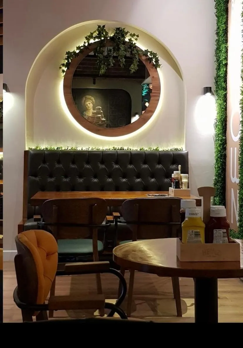 Seating area in iNALENS AİRPORT HOTEL