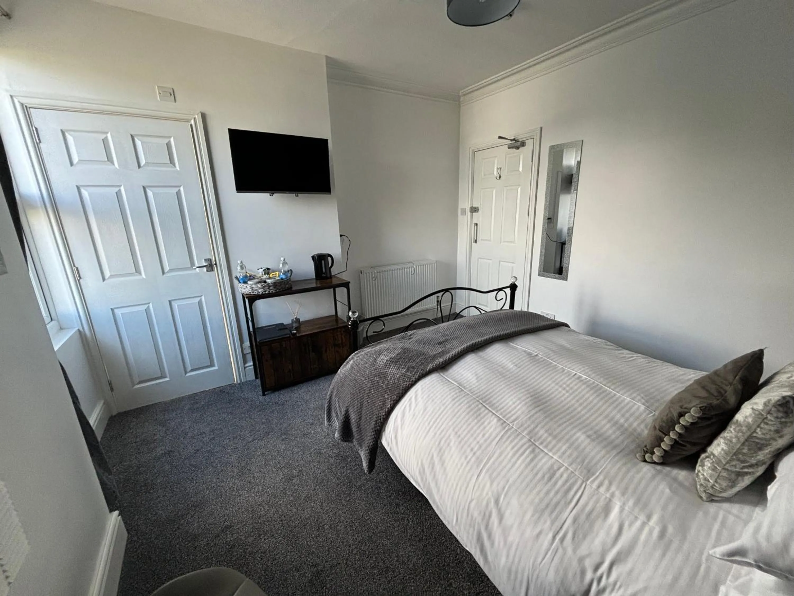 Bed in The Queens Hotel Harlech