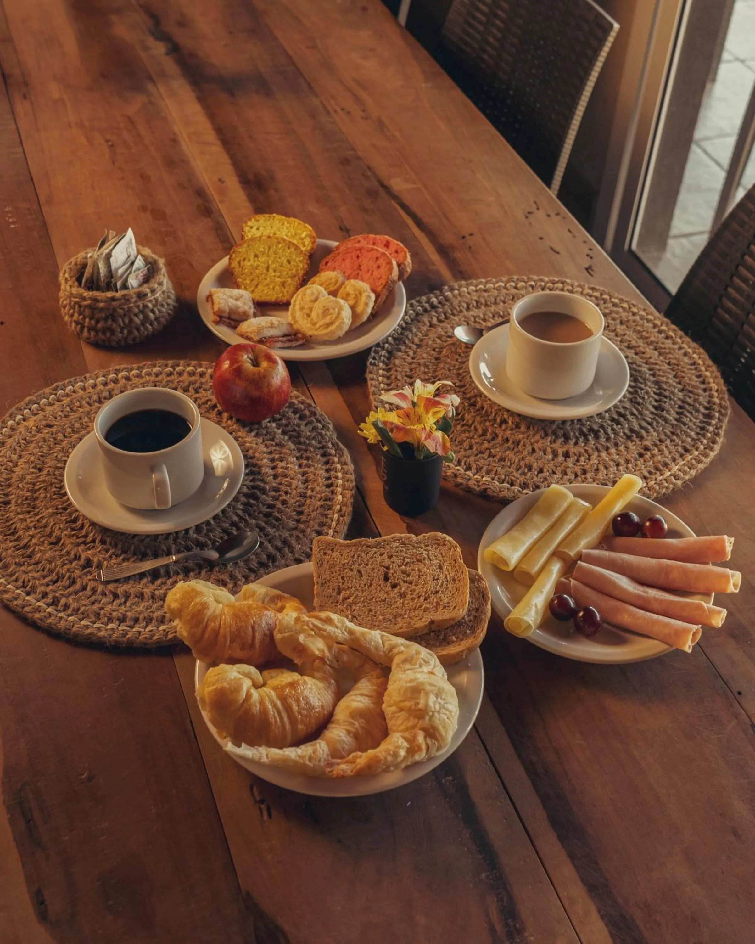 Breakfast in Olivos de Monte