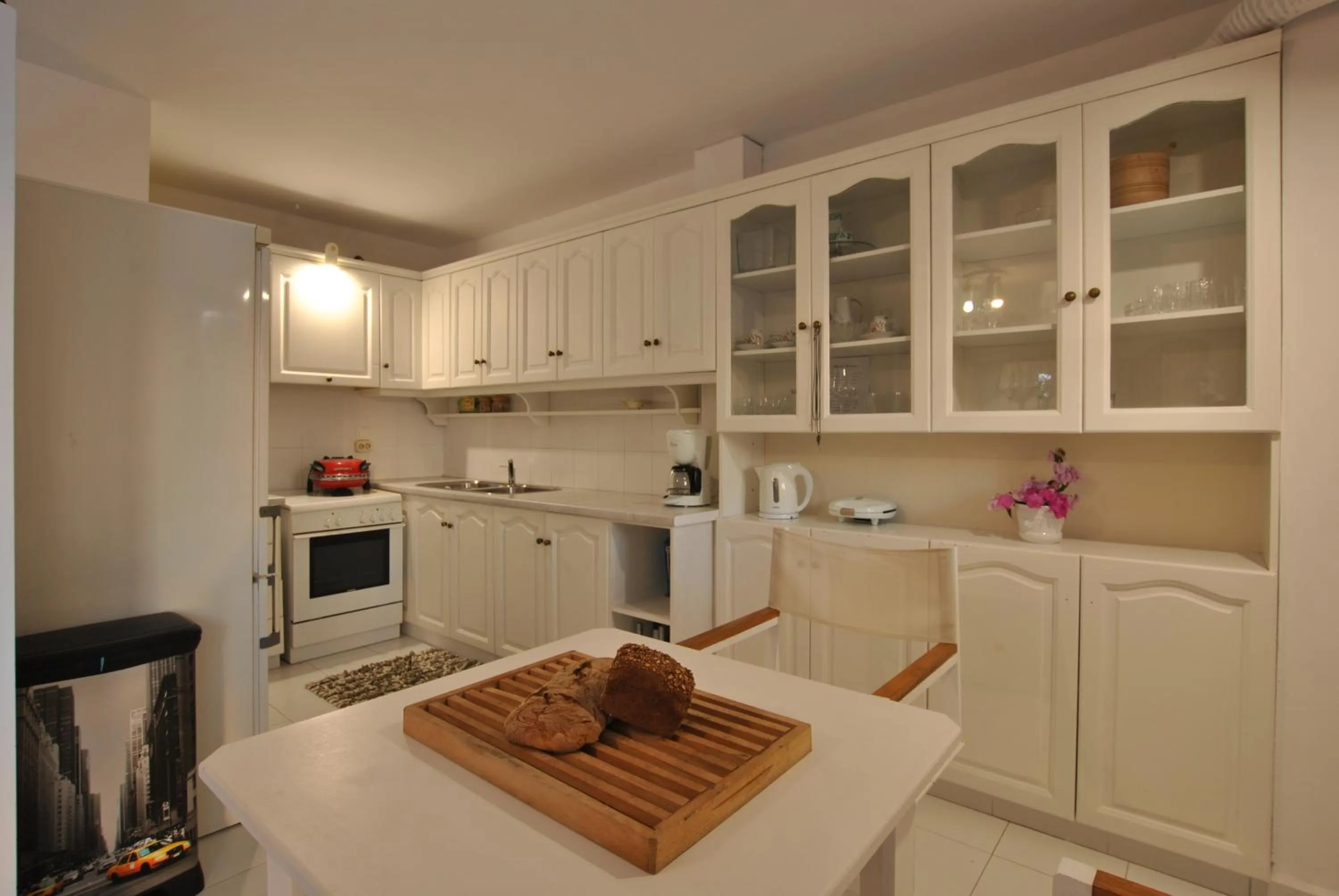 Kitchen or kitchenette in Stavento Apartments