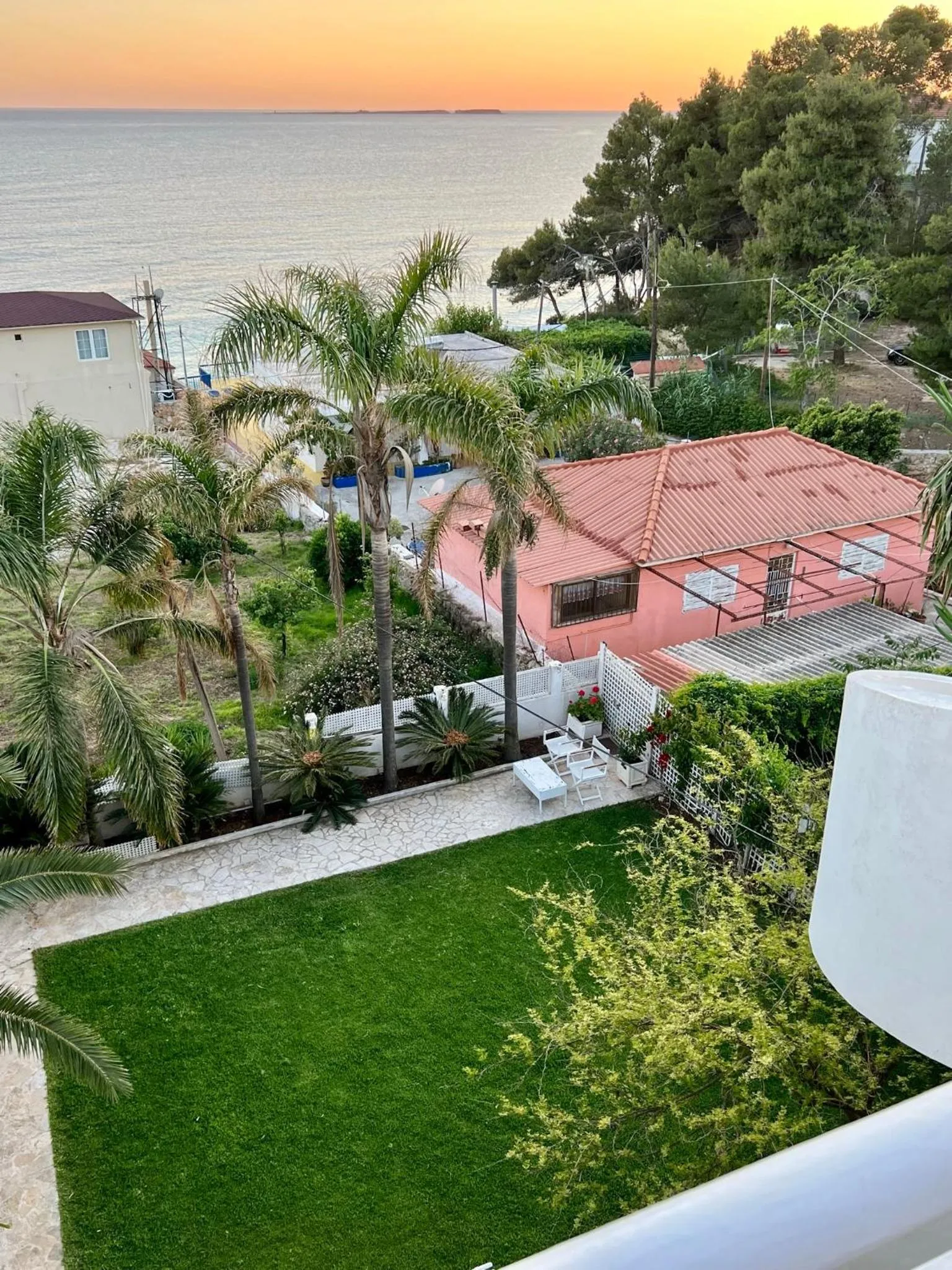 Garden in Stavento Apartments