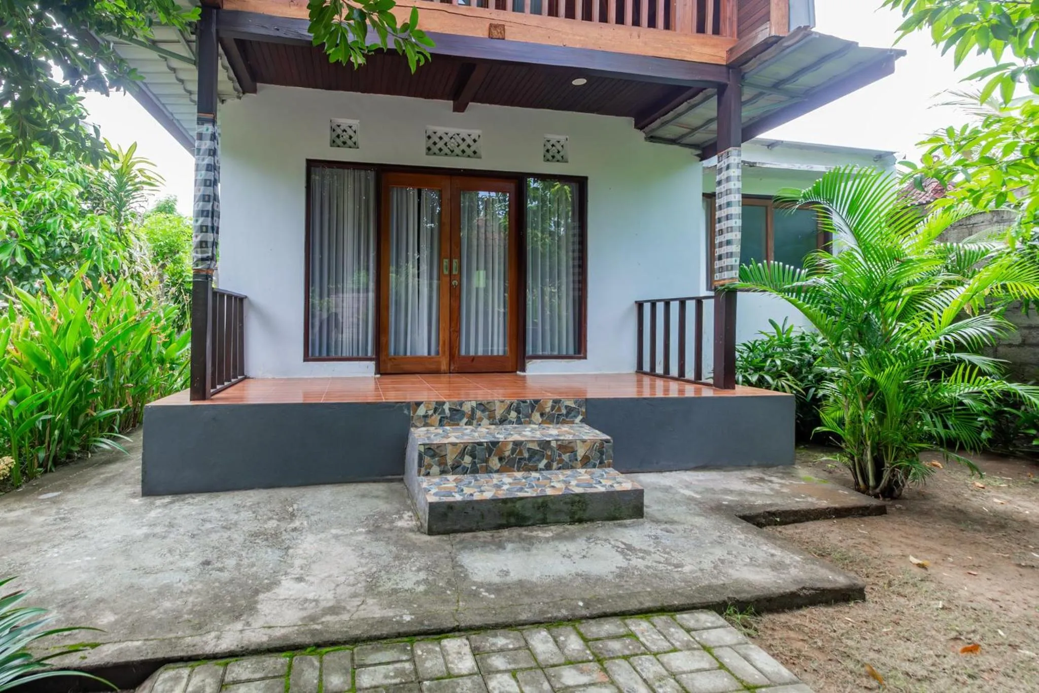 Facade/entrance in Belvilla Serenity Resort
