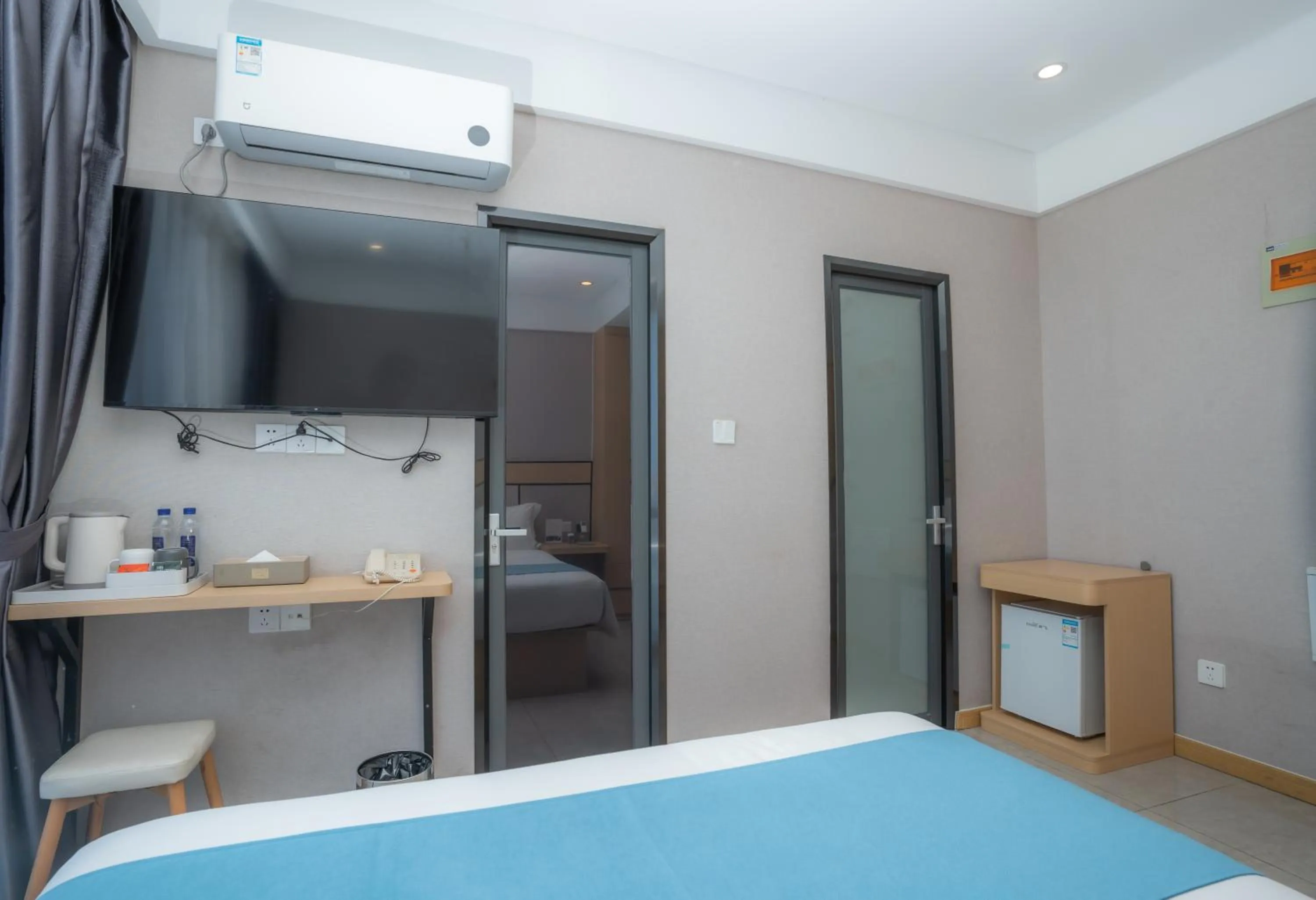 Bedroom, Bed in ARK HOTEL