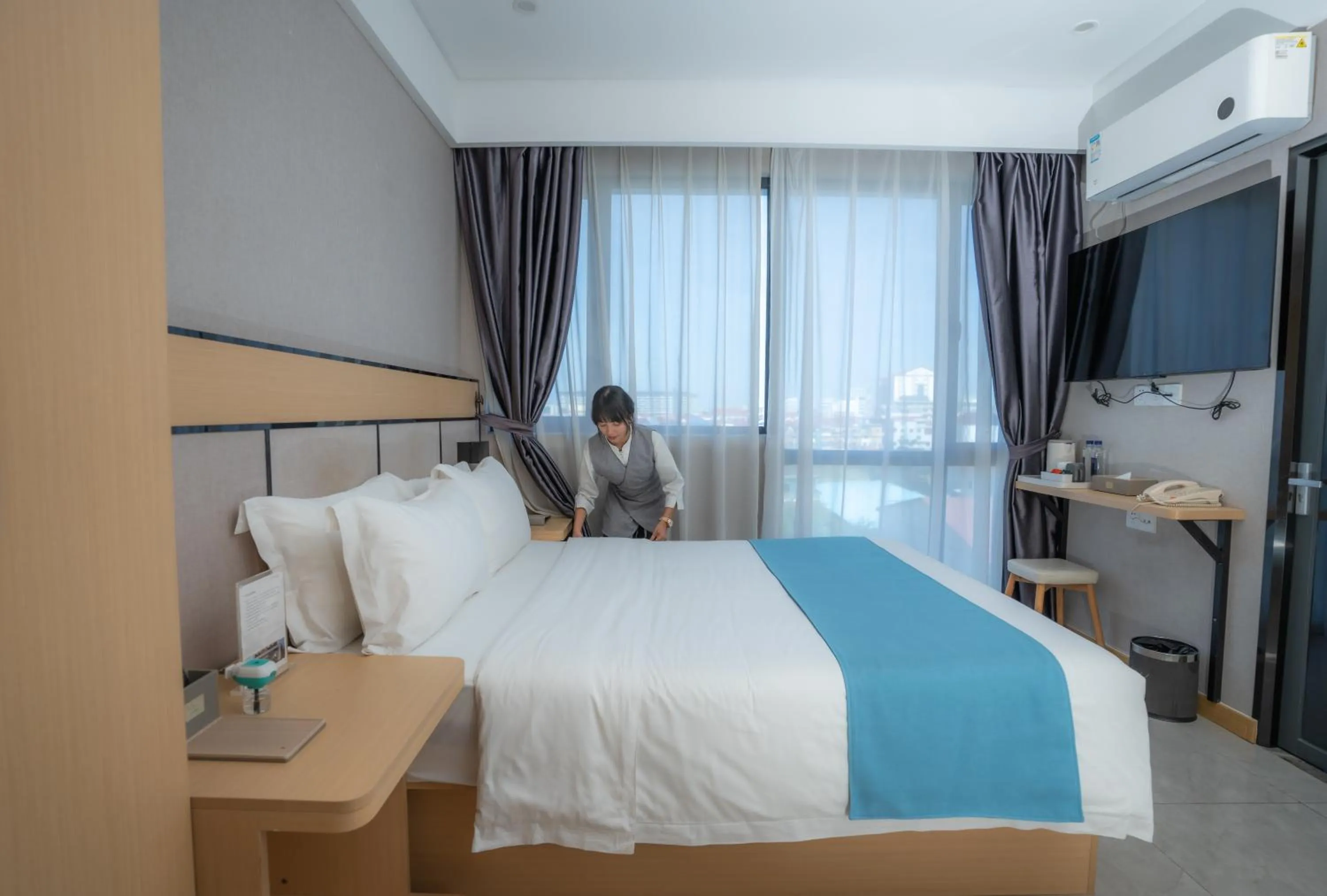 Bedroom, Bed in ARK HOTEL