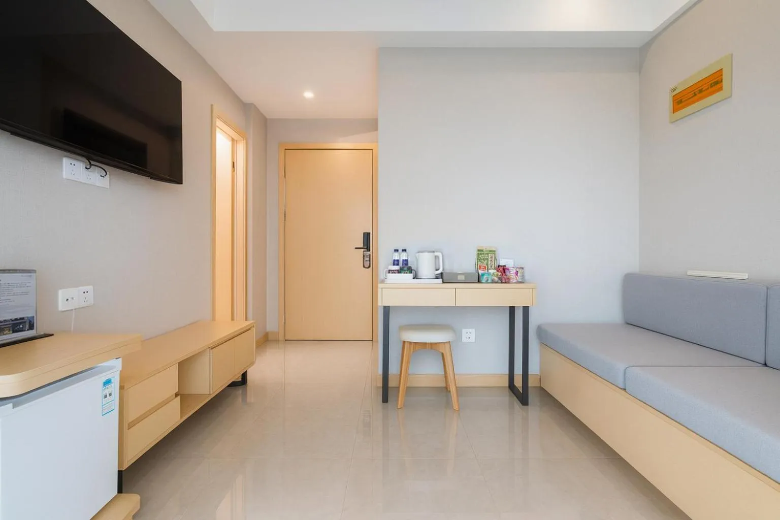 TV and multimedia in ARK HOTEL