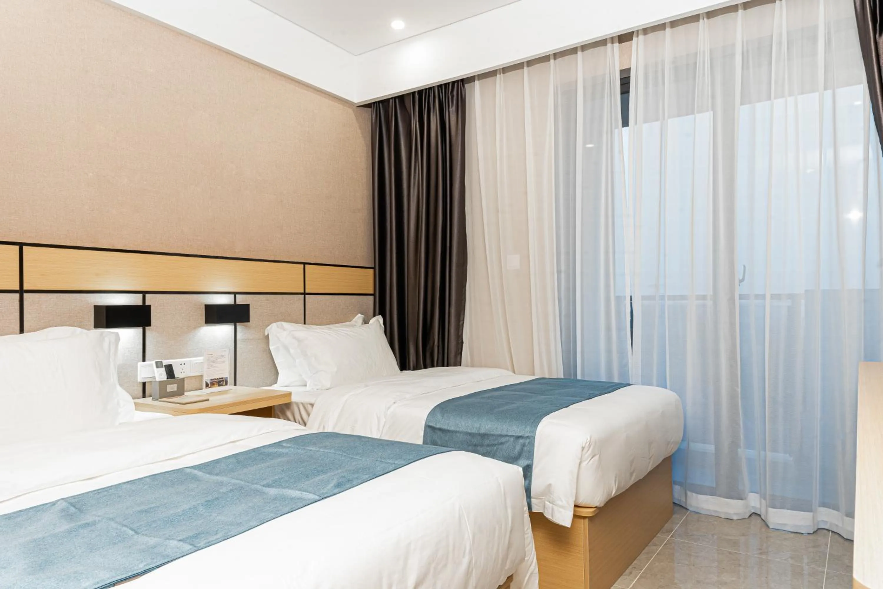 Bedroom, Bed in ARK HOTEL