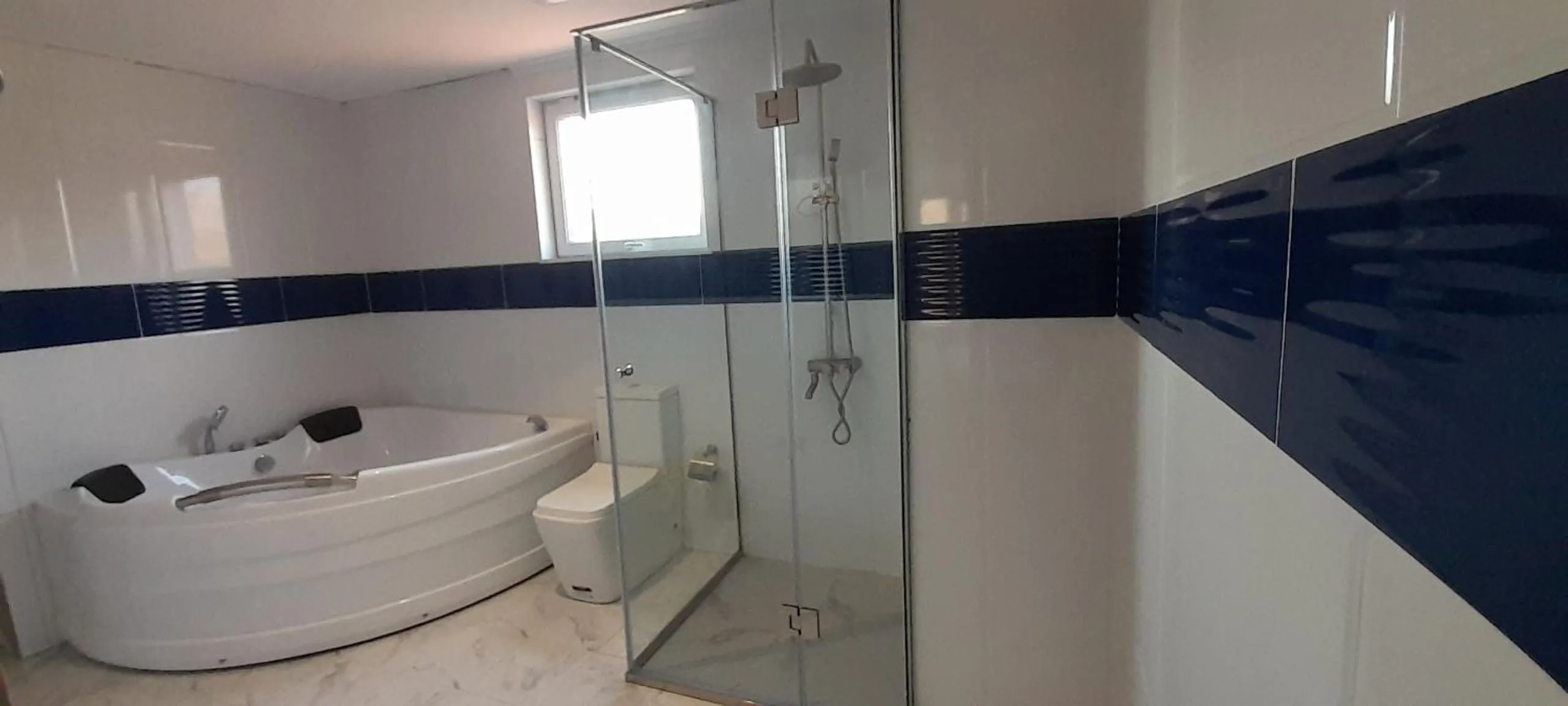 Toilet in Areni Lodge