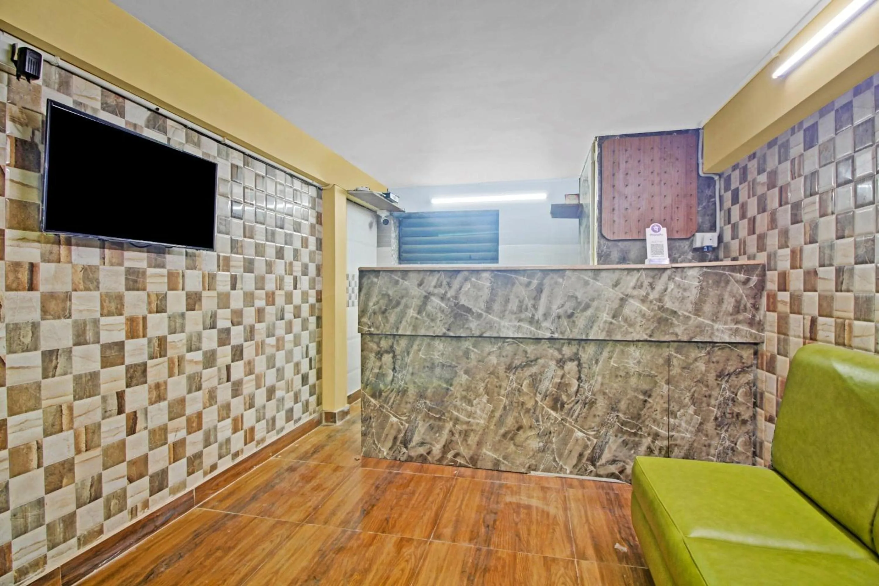 Lobby or reception in Super Collection O Hotel Aqua Villa Near Netaji Subhash Chandra Bose International Airport